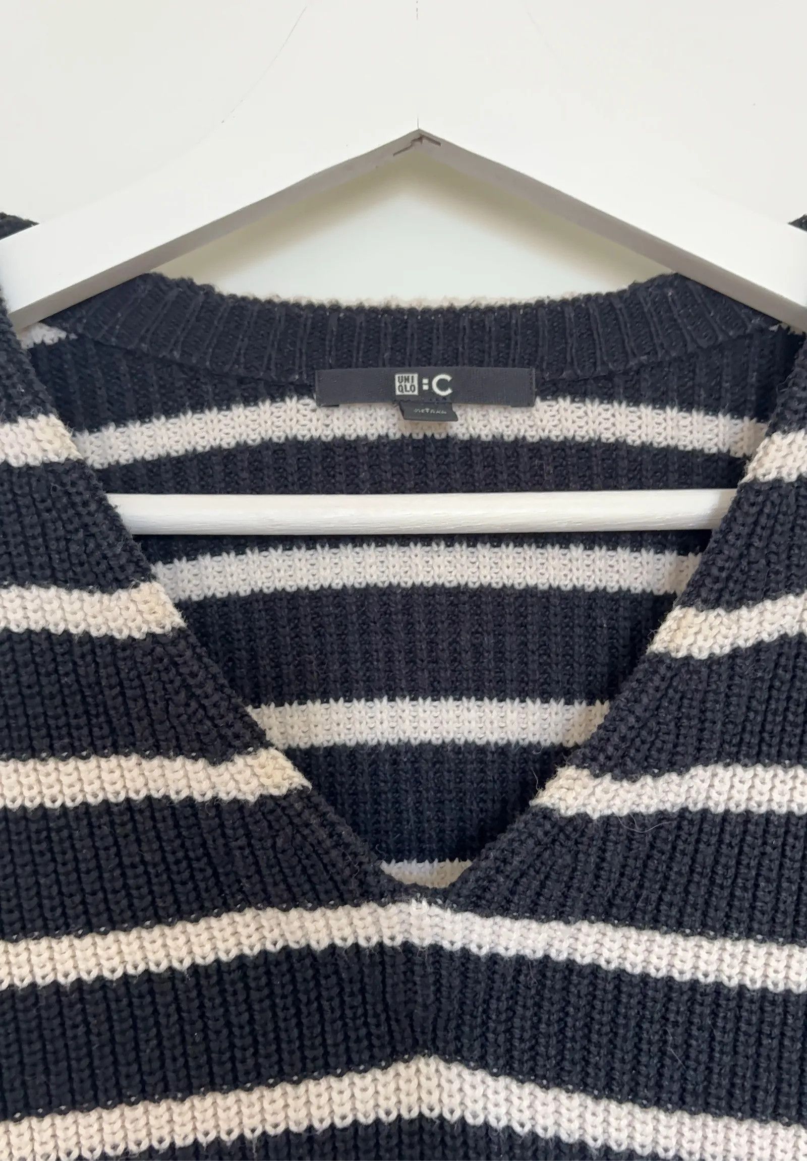 Uniqlo Uniqlo Sweater Size S / US 4 / IT 40 - 2 Thumbnail