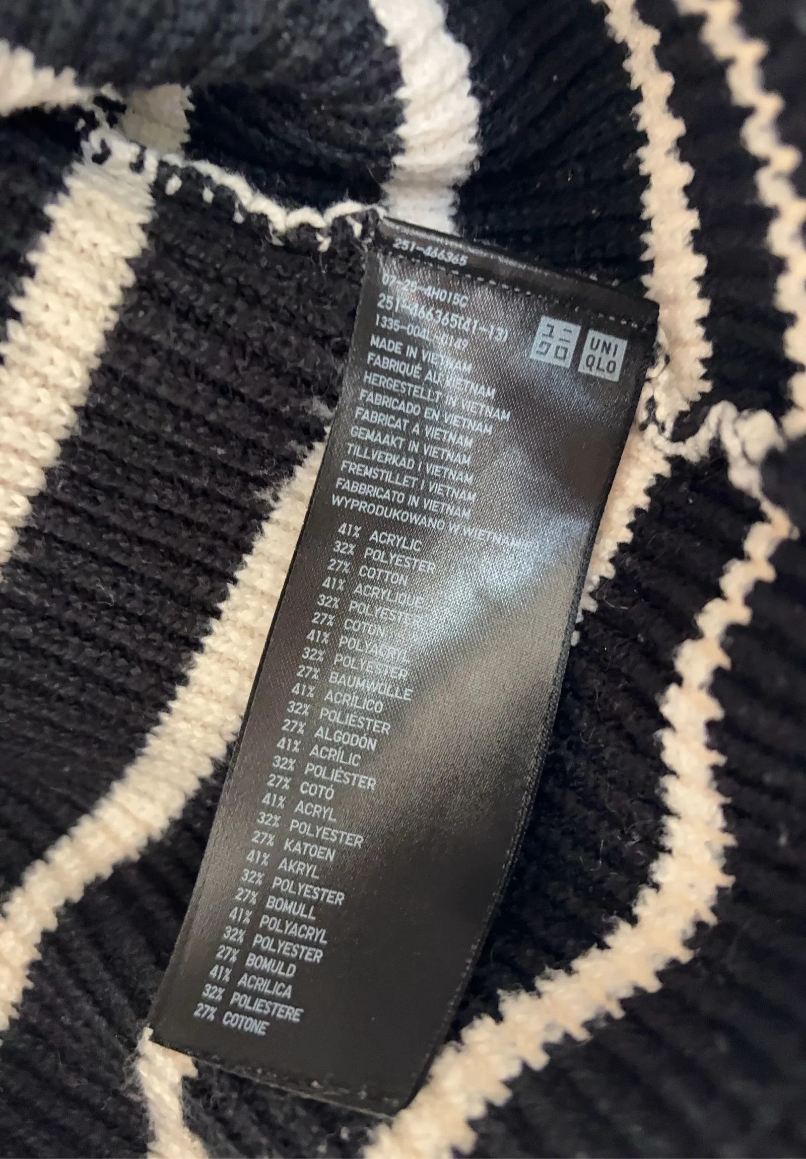 Uniqlo Uniqlo Sweater Size S / US 4 / IT 40 - 3 Thumbnail