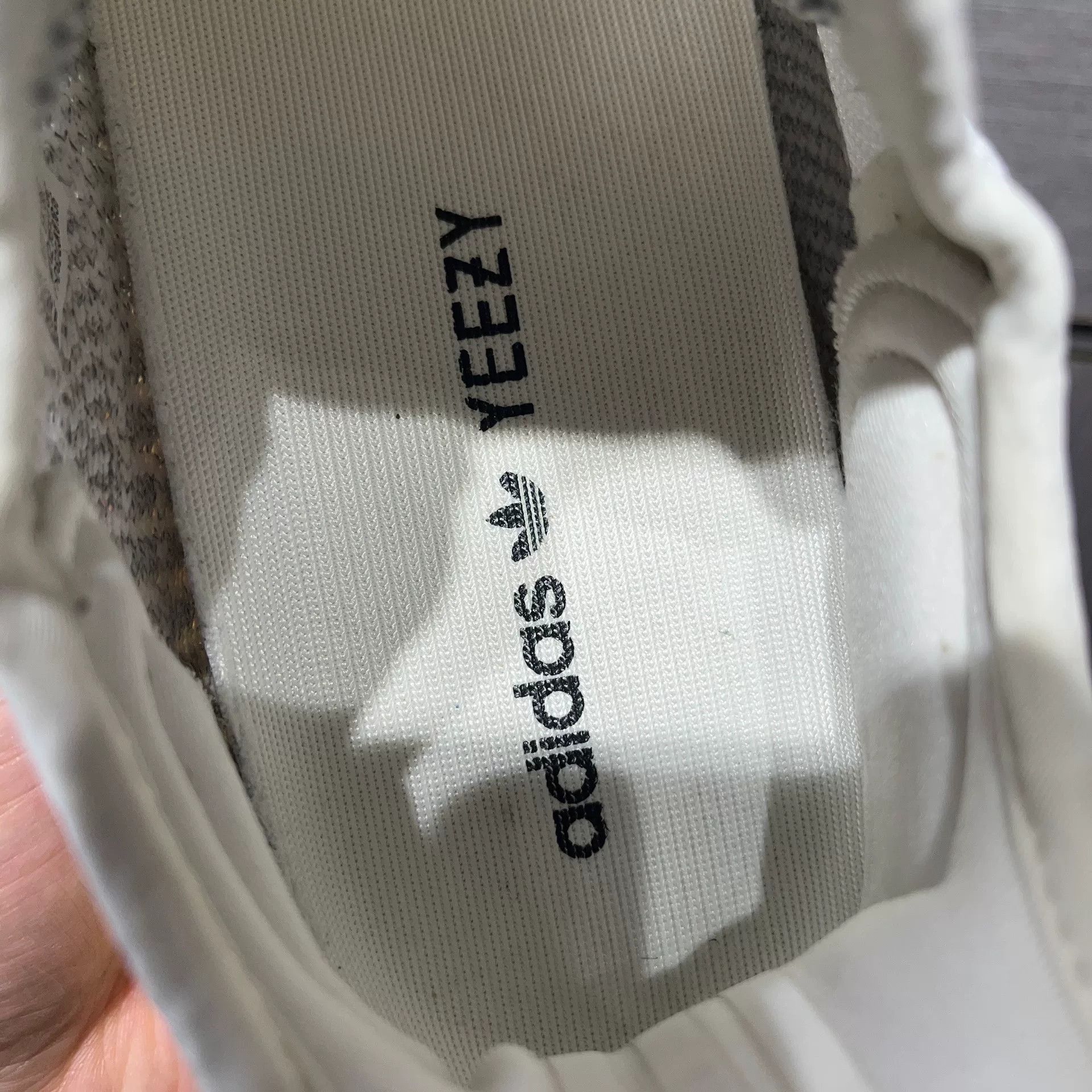 Adidas Adidas YEEZY White Lowtop Sneakers 9.5 Men Size US 9.5 / EU 42-43 - 9 Thumbnail