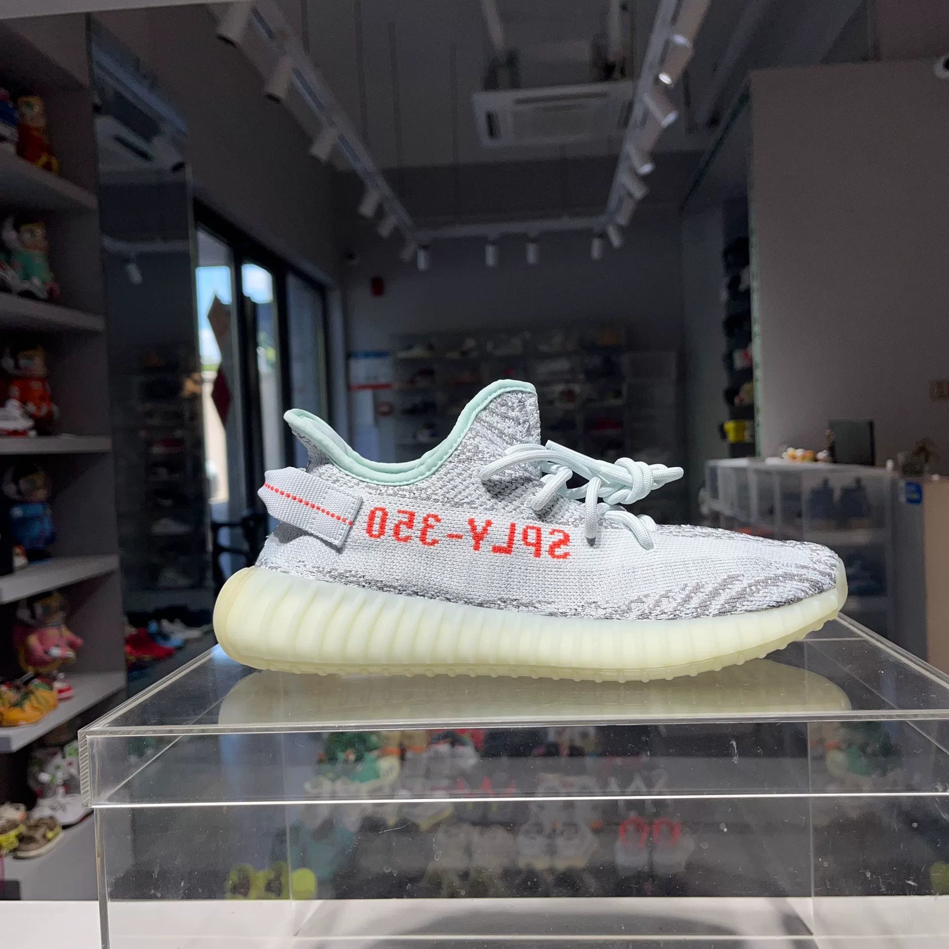 Adidas Adidas YEEZY Blue Lowtop Sneakers 9 Men Size US 9 / EU 42 - 5 Thumbnail