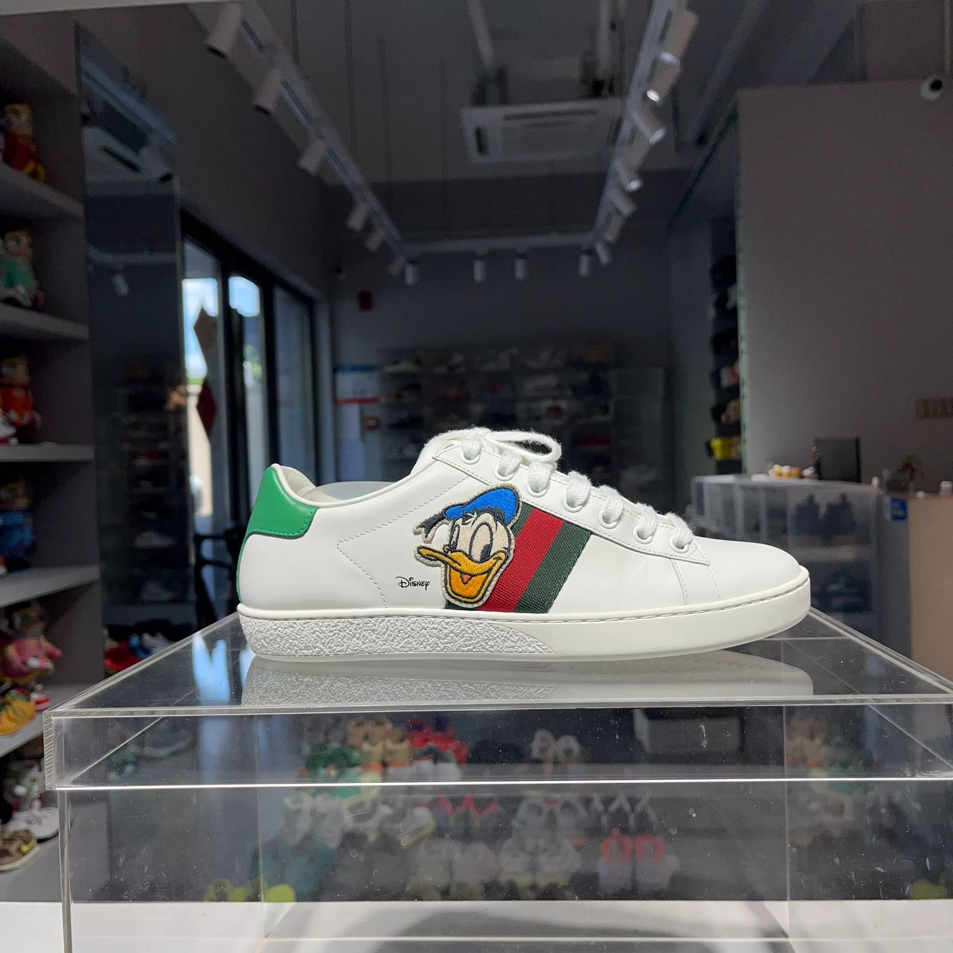 Gucci Gucci Lowtop Sneakers us_7-5 Women Size US 7.5 / IT 37.5 - 5 Thumbnail