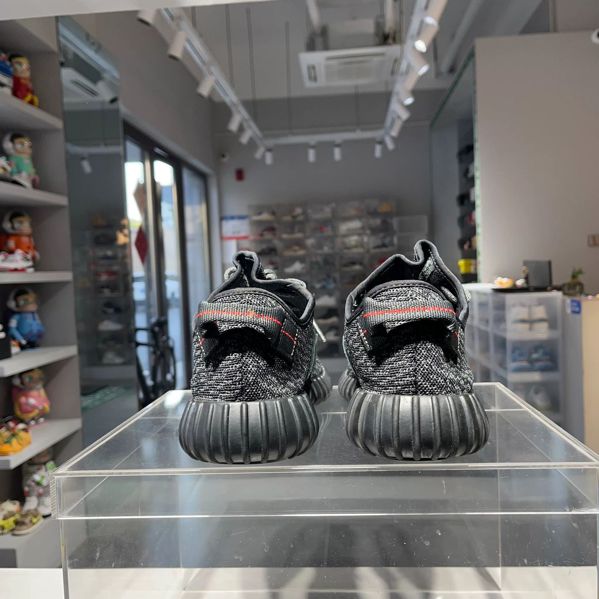 Adidas Adidas YEEZY Black Lowtop Sneakers 11.5 Men Size US 11.5 / EU 44-45 - 3 Thumbnail