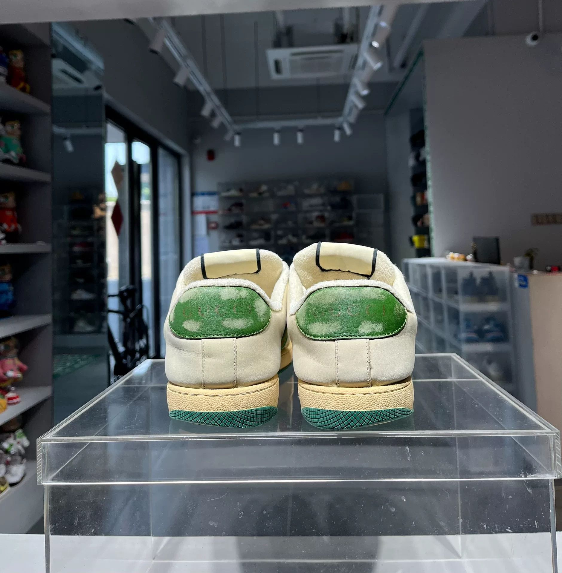 Gucci Gucci Lowtop Sneakers 10 Men Size US 10 / EU 43 - 4 Thumbnail