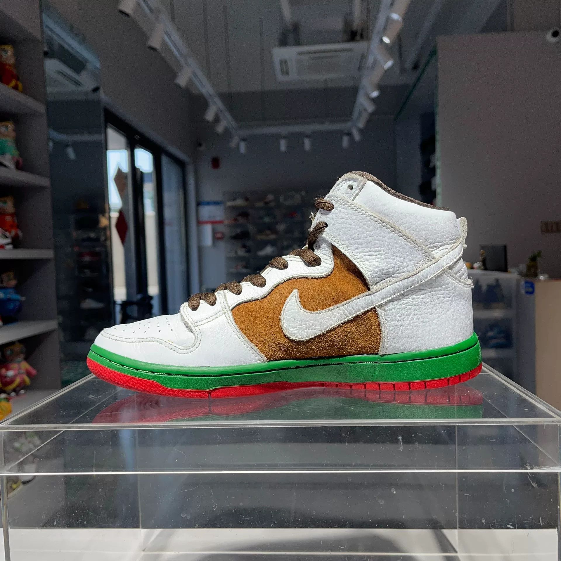 Nike Nike DUNK Lowtop Sneakers 10 Men Size US 10 / EU 43 - 6 Thumbnail