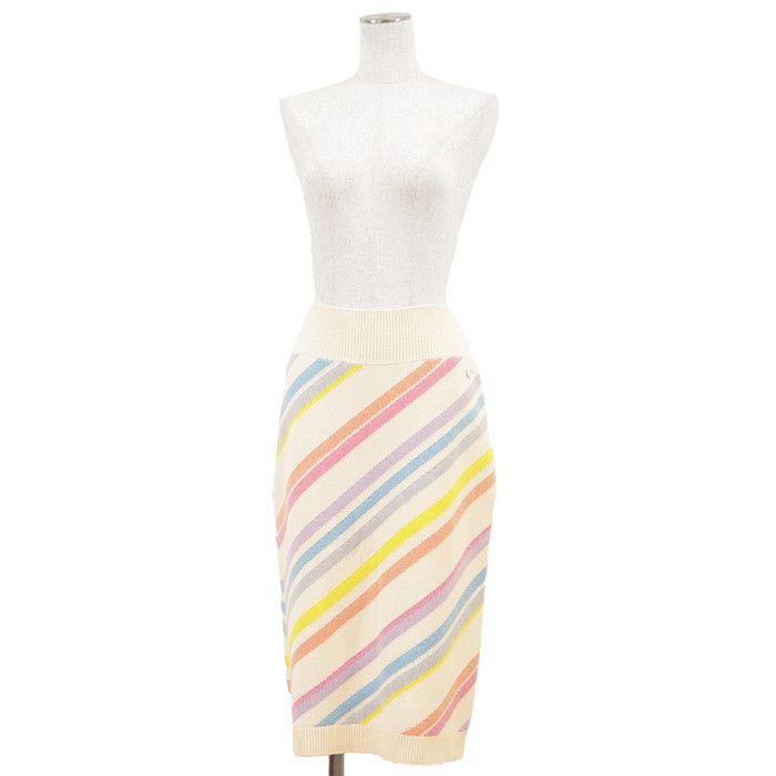 Chanel Chanel Chanel Cashmere Knit Skirt Textile Skirts P60514 DUTY FREE for USA Size ONE SIZE - 2 Thumbnail