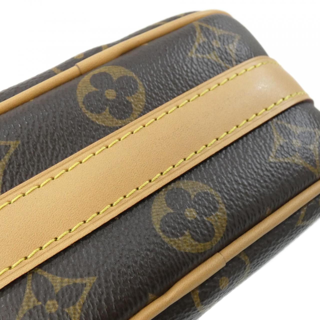 Louis Vuitton Louis Vuitton Louis Vuitton Boite Chapeau Souple Monogram Shoulder Bag Textile Shoulder Bag M45149 DUTY FREE for USA Size ONE SIZE - 2 Thumbnail