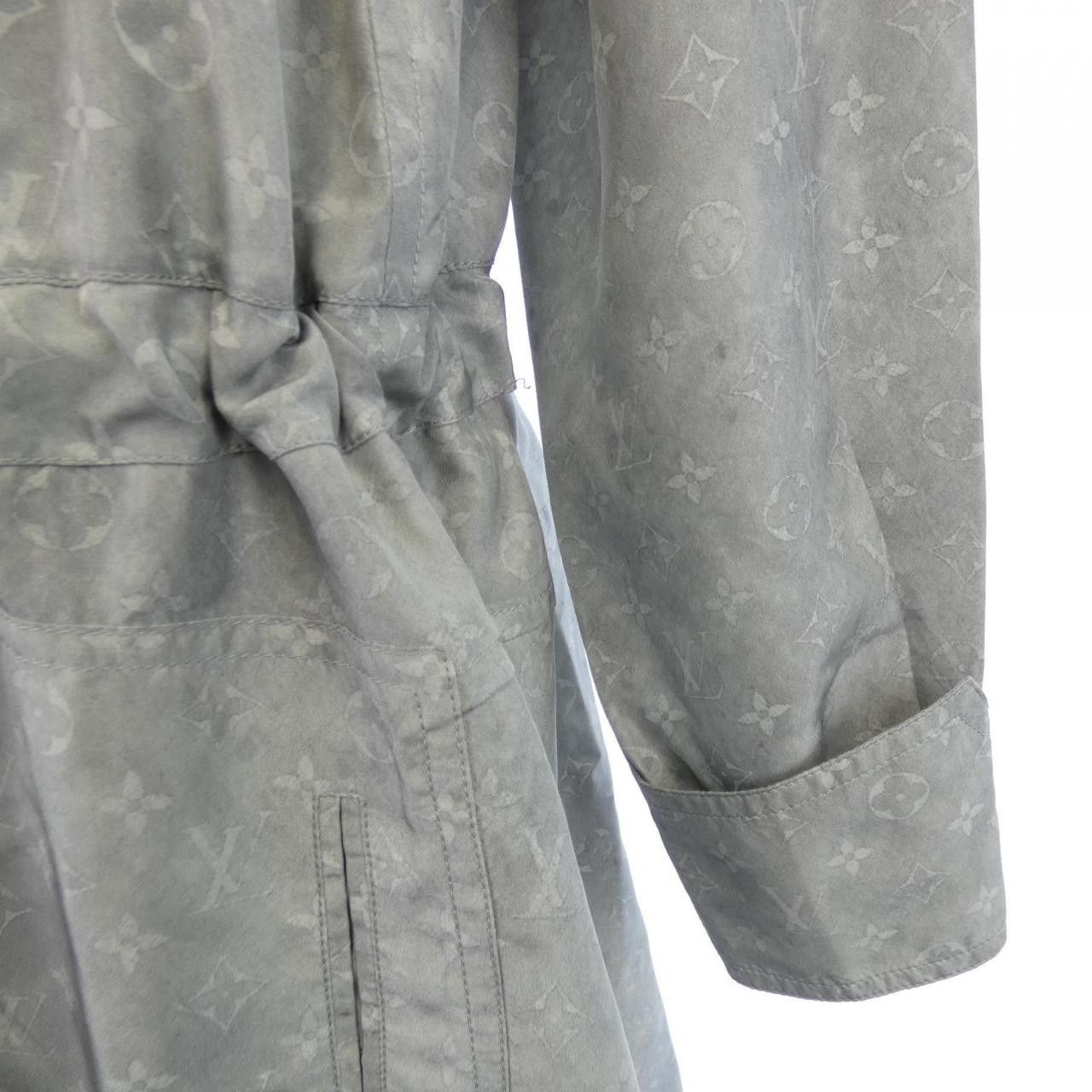 Louis Vuitton Louis Vuitton Louis Vuitton Silk Dress Textile Dresses FLDR35D96 DUTY FREE for USA Size ONE SIZE - 7 Thumbnail