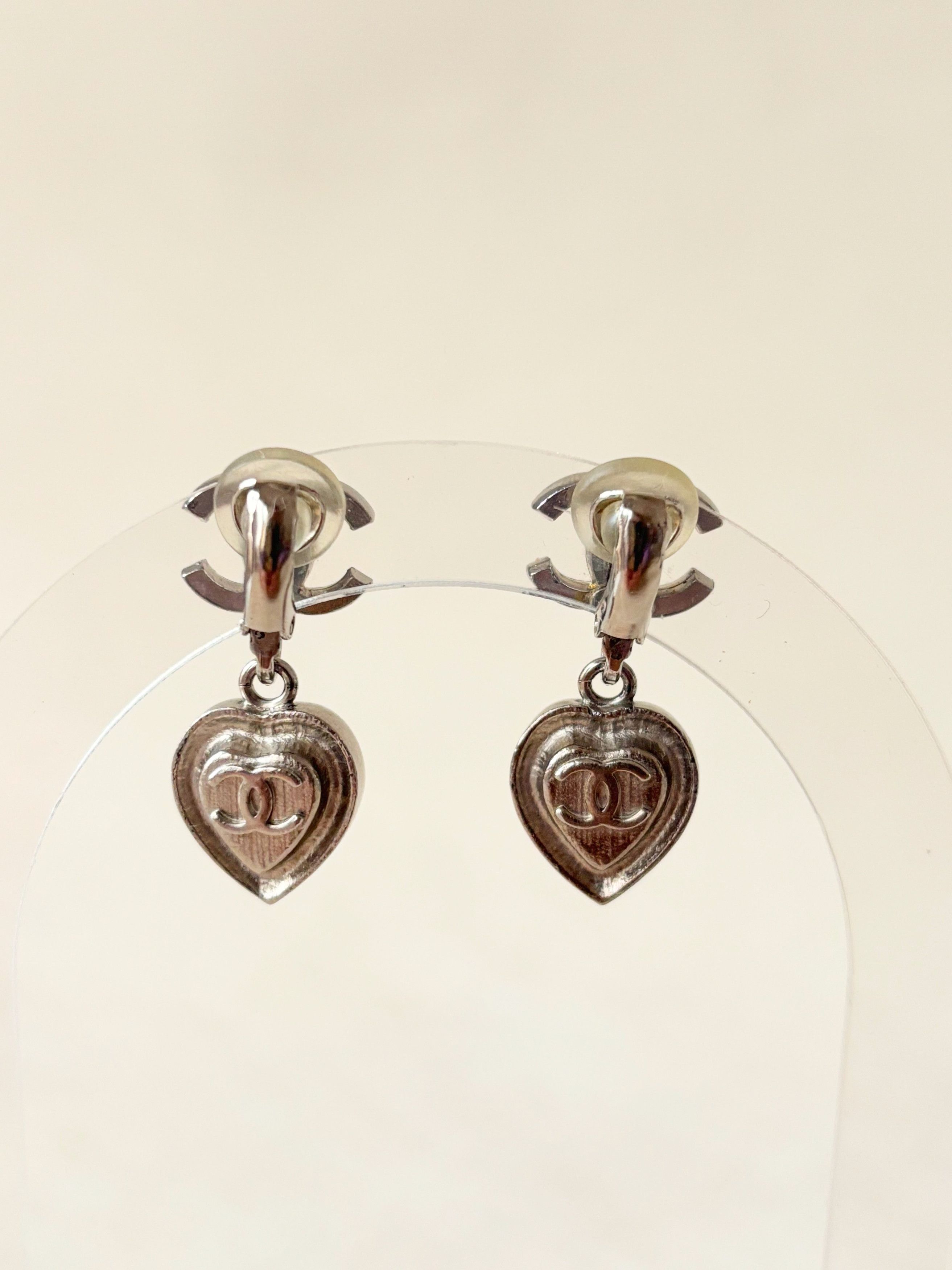 Chanel Boucles d'oreilles coeurs Size ONE SIZE - 5 Thumbnail