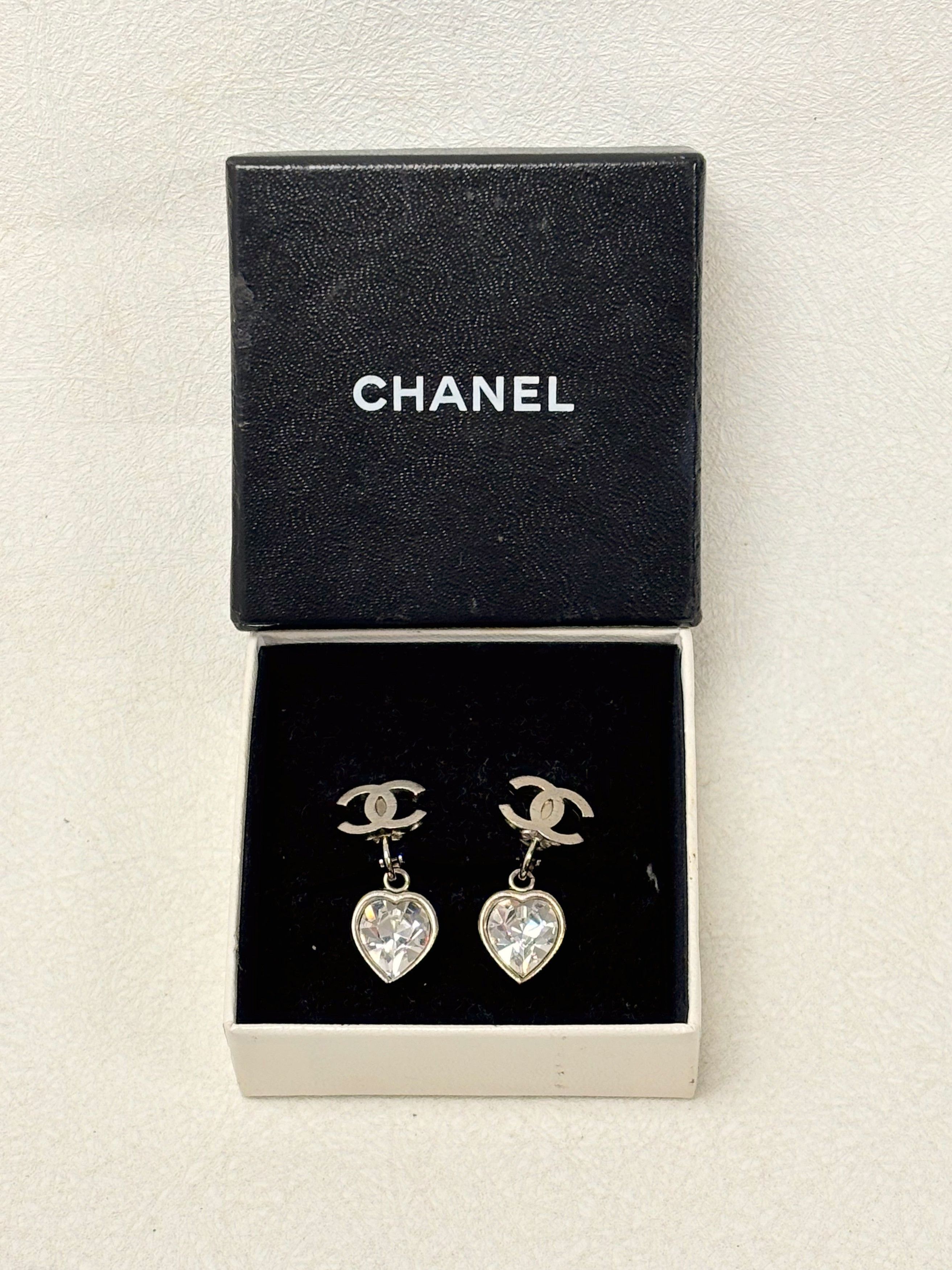 Chanel Boucles d'oreilles coeurs Size ONE SIZE - 2 Thumbnail