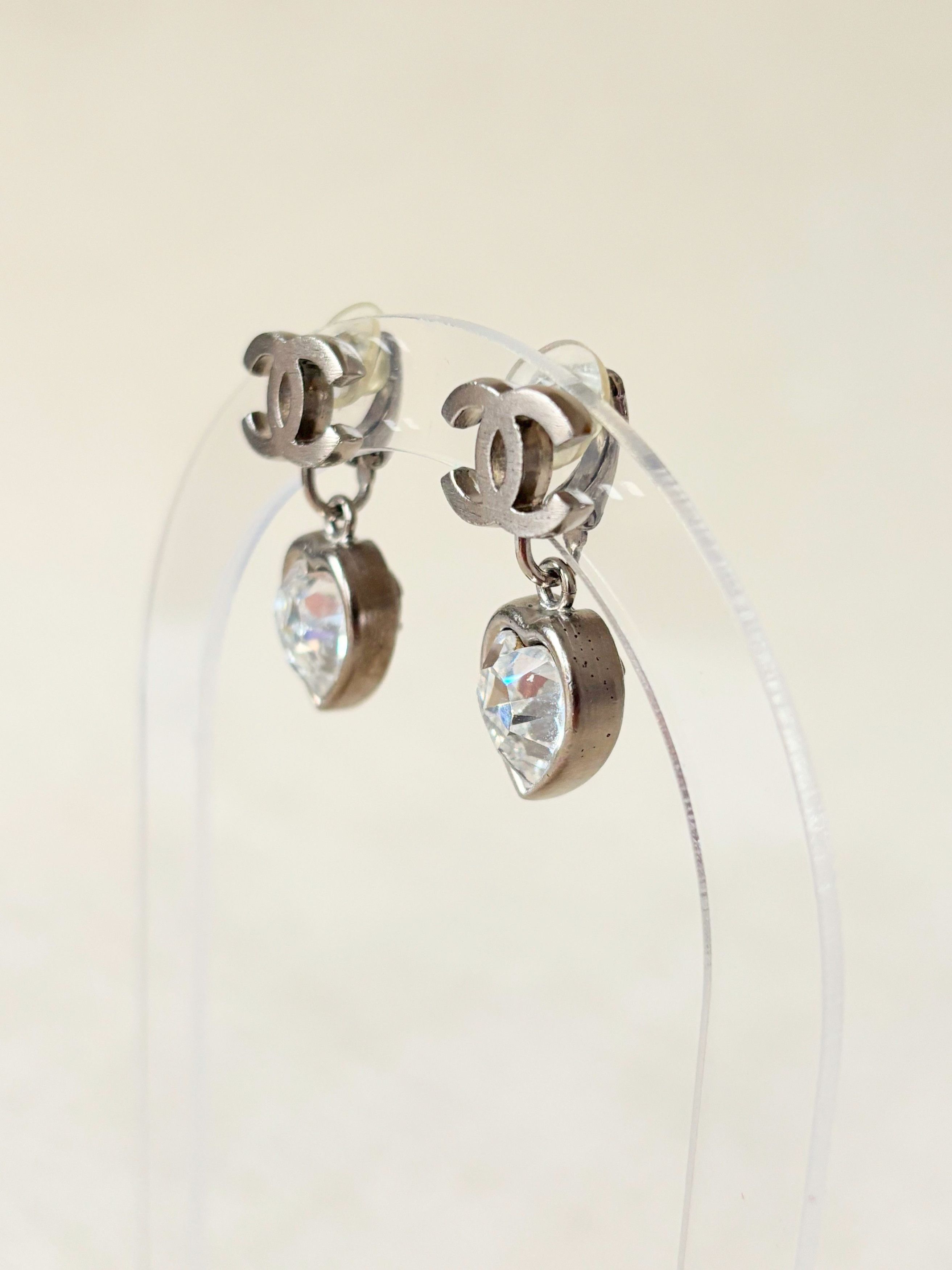 Chanel Boucles d'oreilles coeurs Size ONE SIZE - 3 Thumbnail