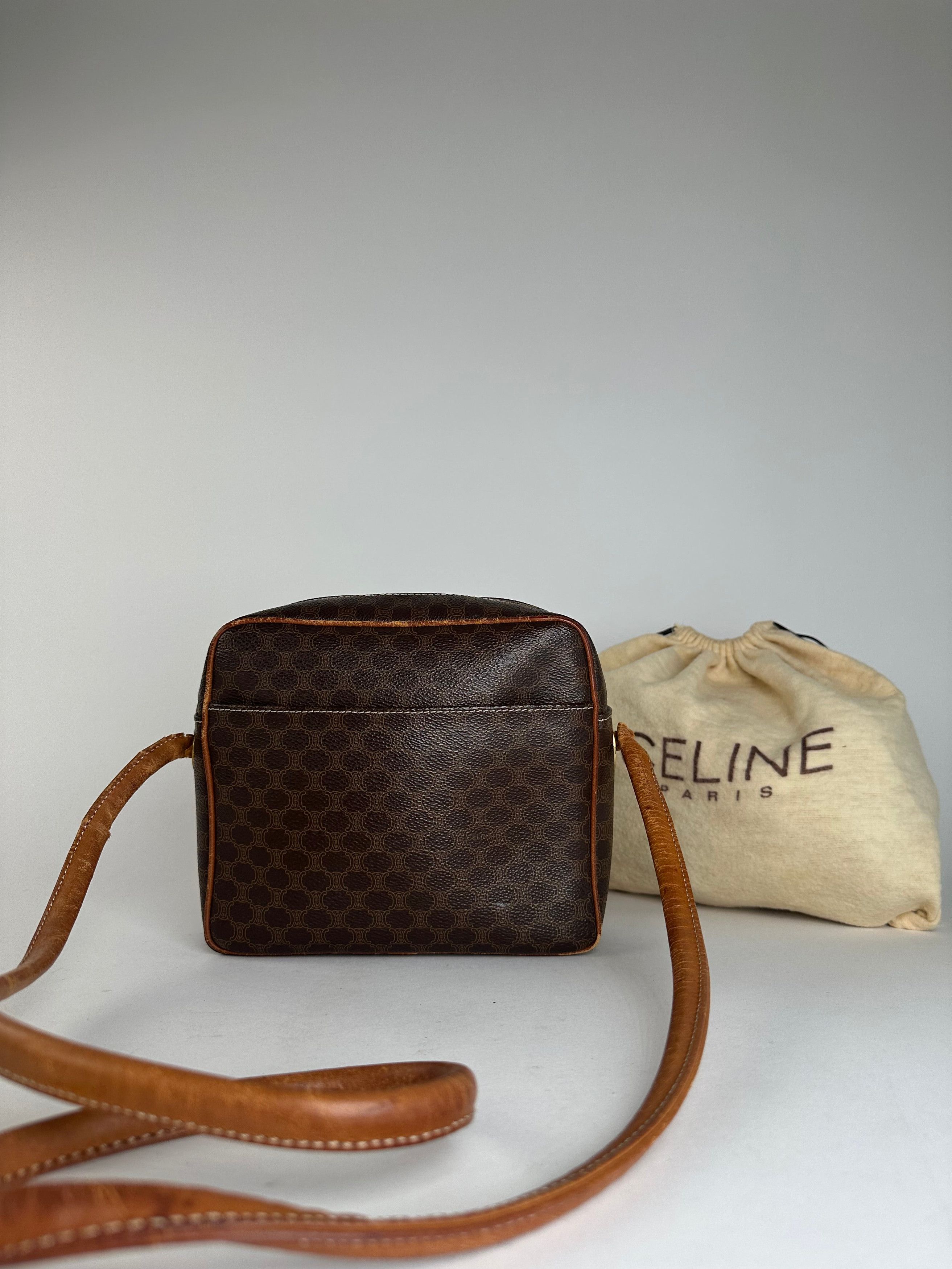 Celine Vintage Paris Triomphe Monogram Leather Shoulder Bag Brown Size ONE SIZE - 2 Thumbnail