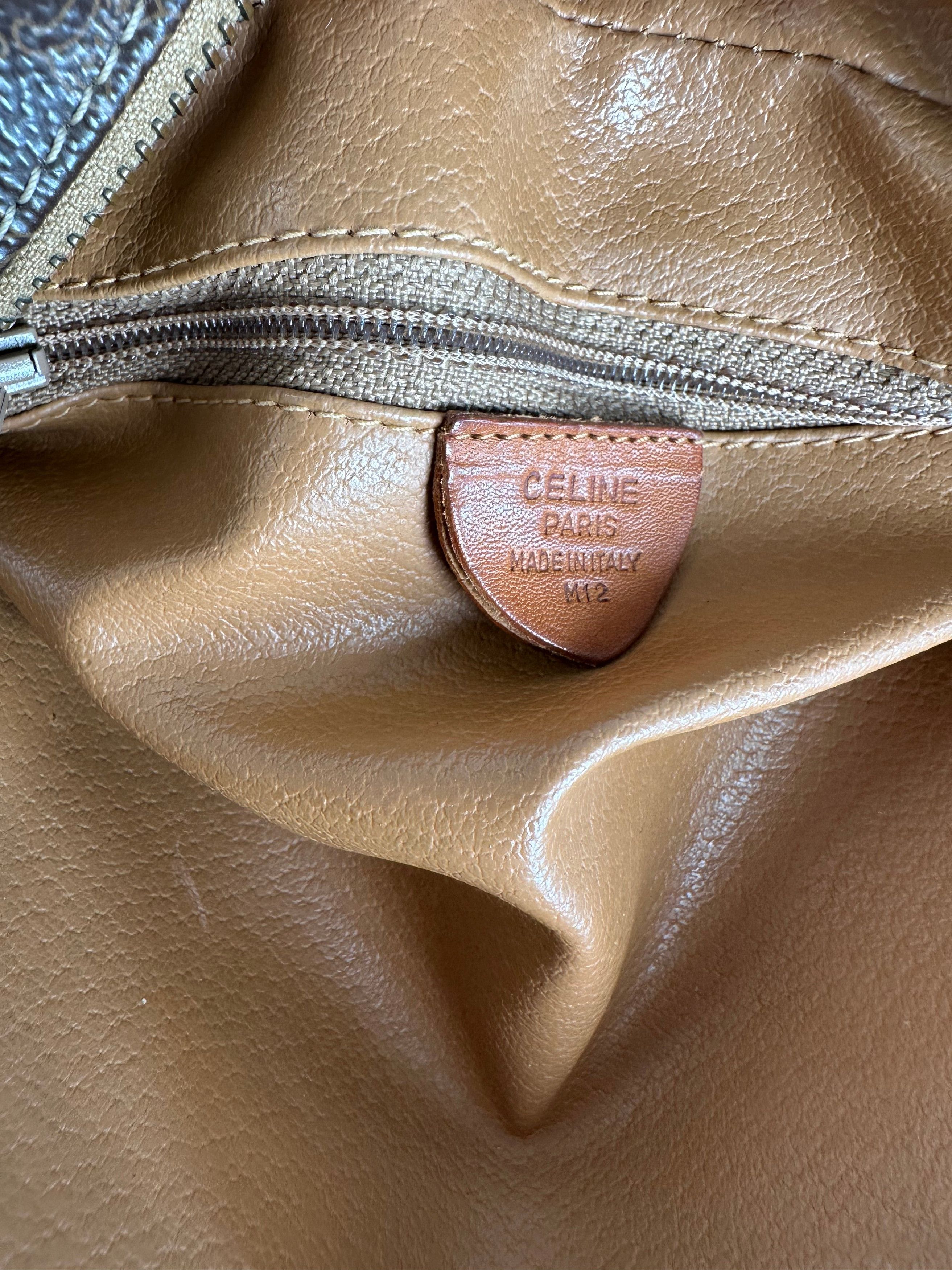 Celine Vintage Paris Triomphe Monogram Leather Shoulder Bag Brown Size ONE SIZE - 5 Thumbnail