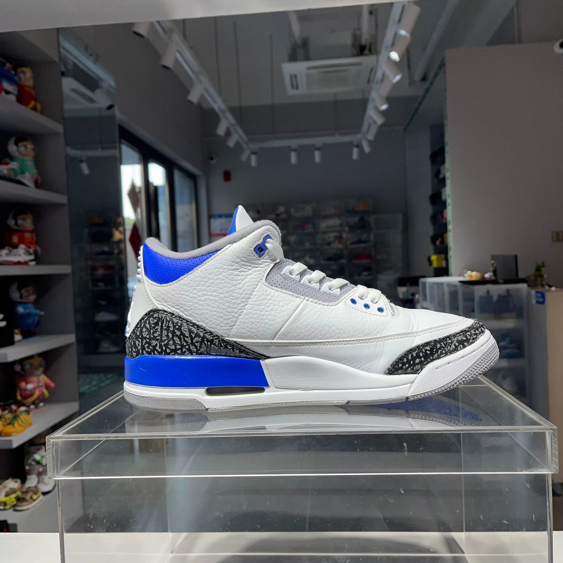 Nike Nike Blue Lowtop Sneakers 45.5 Men Size US 12 / EU 45 - 4 Thumbnail
