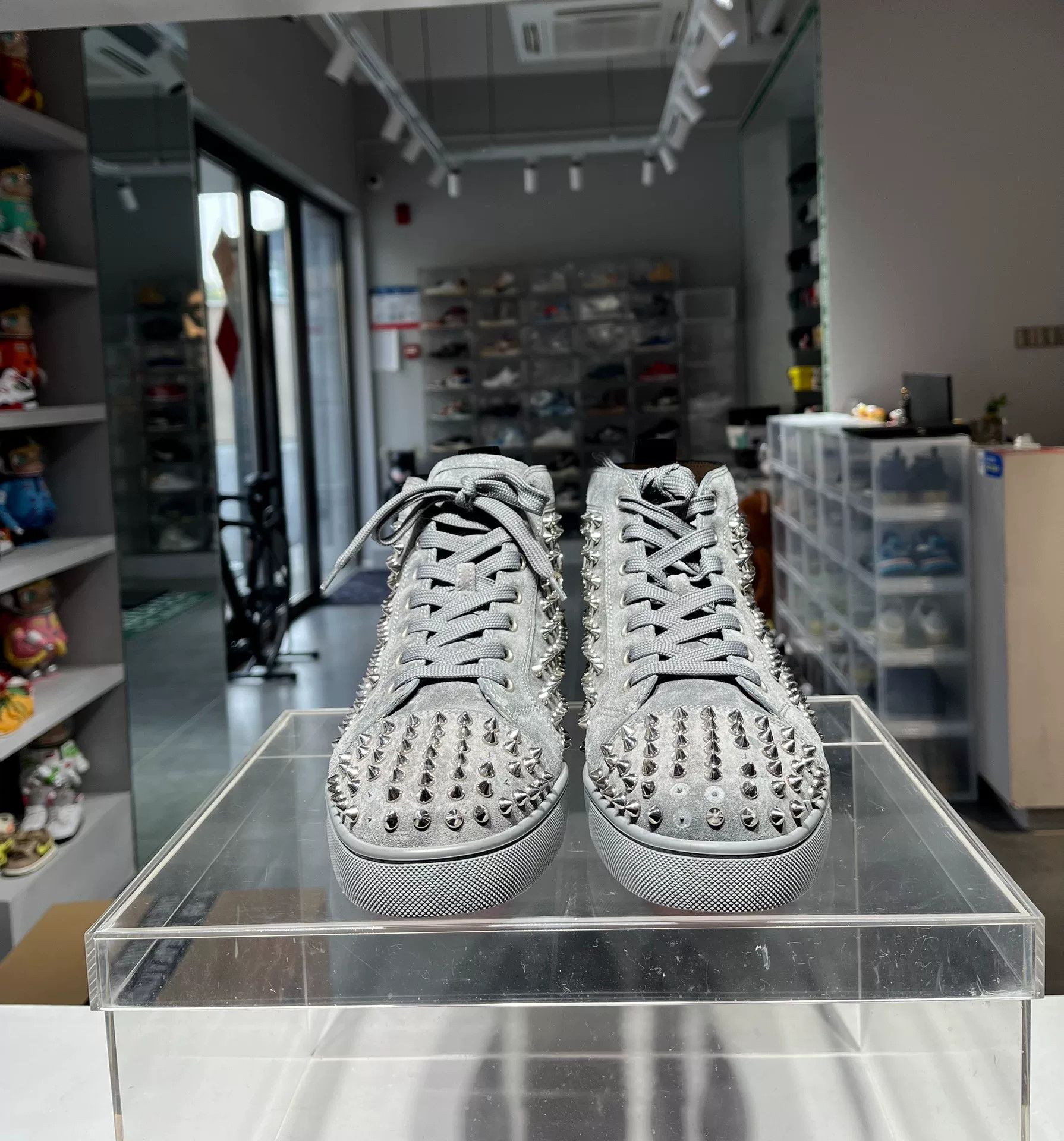 Christian Louboutin Christian Louboutin Hitop Sneakers 9 Men Size US 9 / EU 42 - 2 Thumbnail