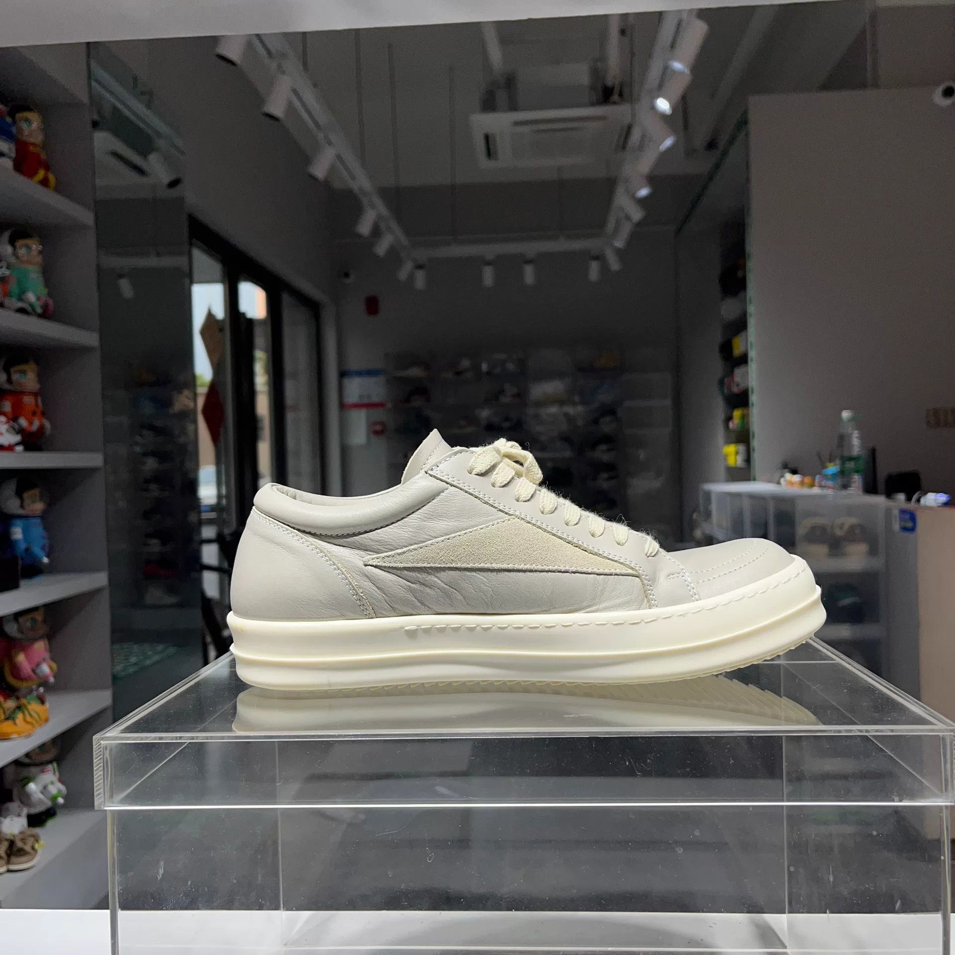 Rick Owens Rick Owens Lowtop Sneakers 9 Men Size US 9 / EU 42 - 4 Thumbnail