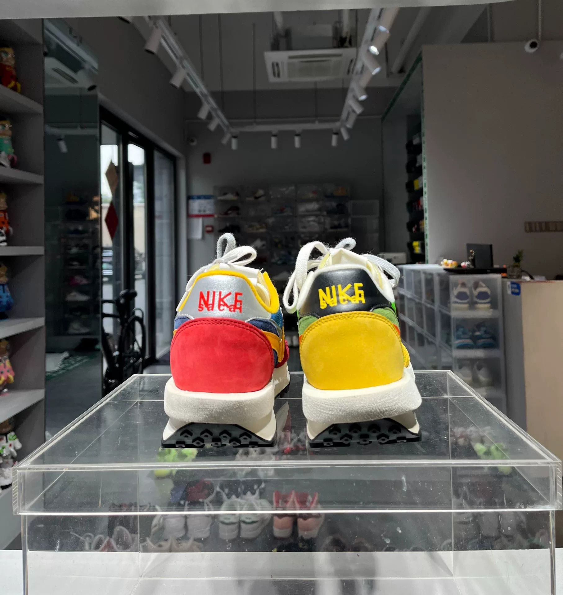 Sacai Sacai Multi Lowtop Sneakers 7.5 Men Size US 7.5 / EU 40-41 - 4 Thumbnail