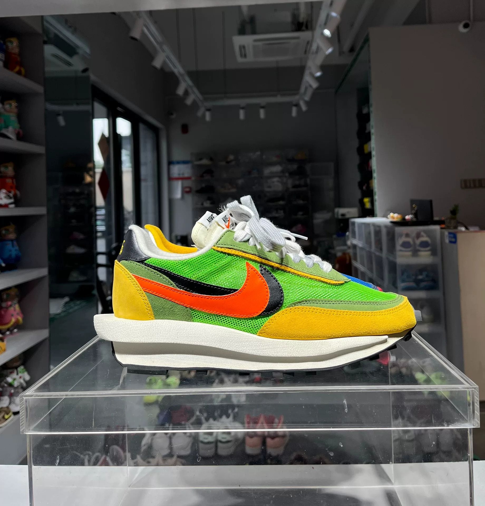 Sacai Sacai Multi Lowtop Sneakers 7.5 Men Size US 7.5 / EU 40-41 - 3 Thumbnail