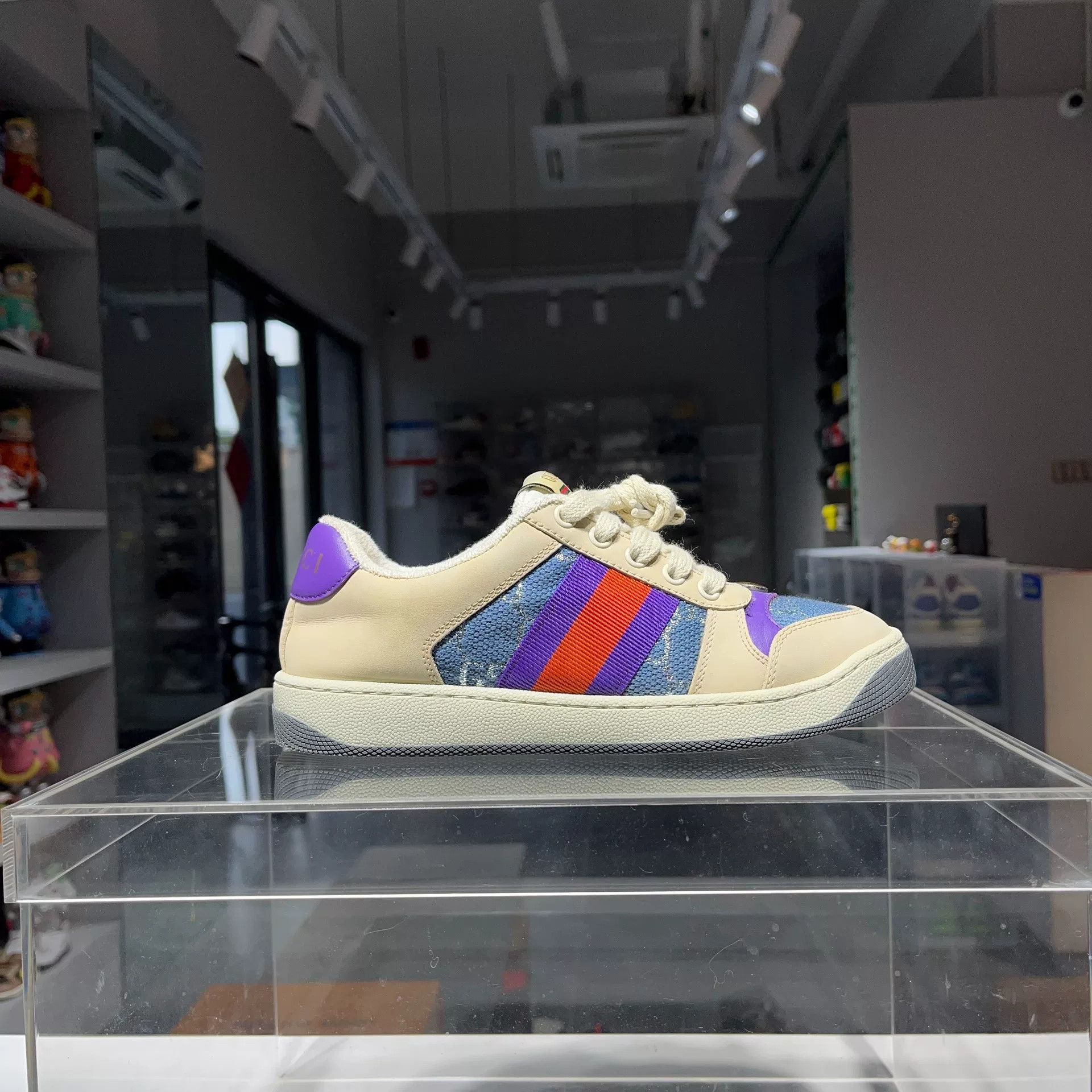 Gucci Gucci Blue Lowtop Sneakers us_5 Women Size US 5 / IT 35 - 5 Thumbnail