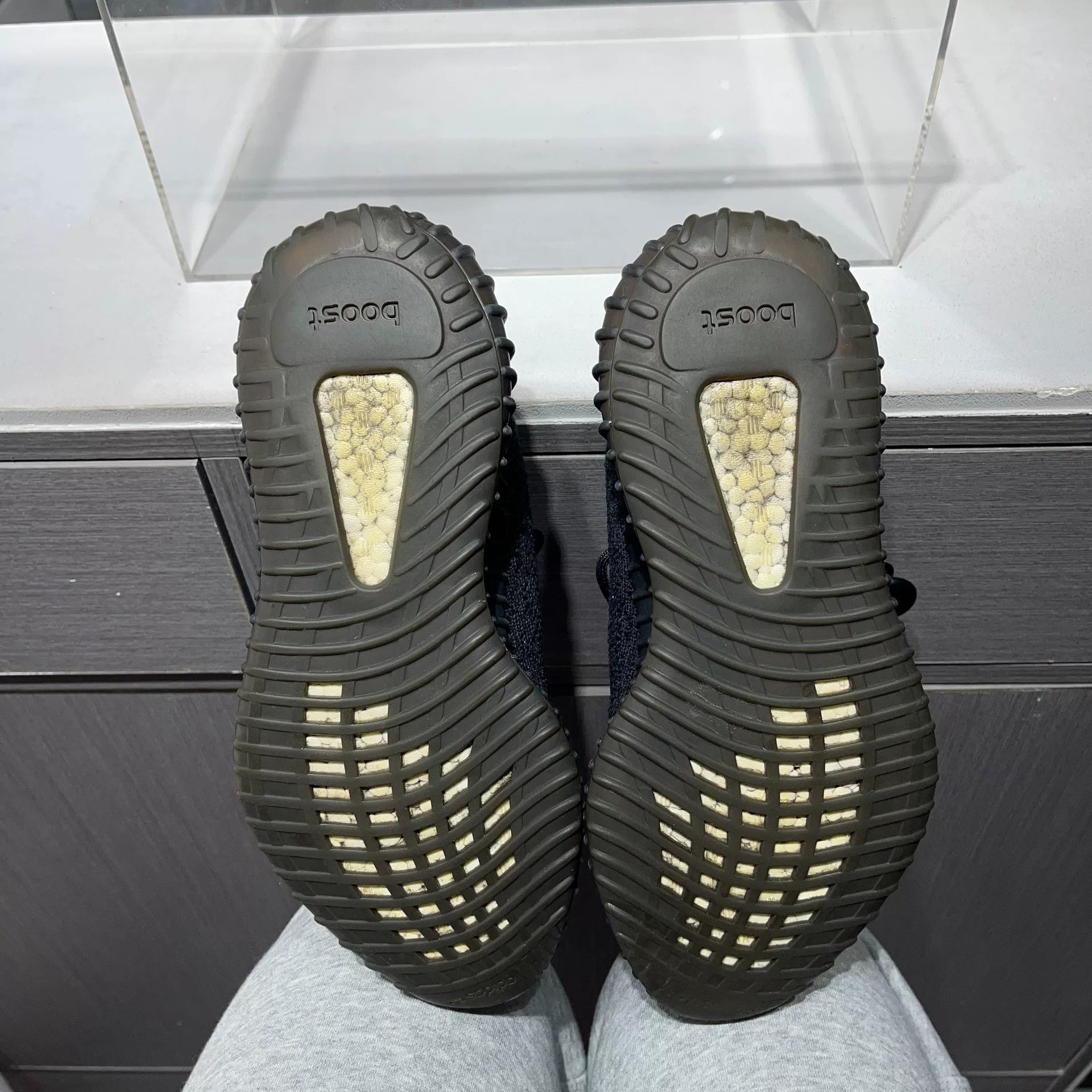 Adidas Adidas YEEZY Black Lowtop Sneakers 7.5 Men Size US 7.5 / EU 40-41 - 7 Thumbnail