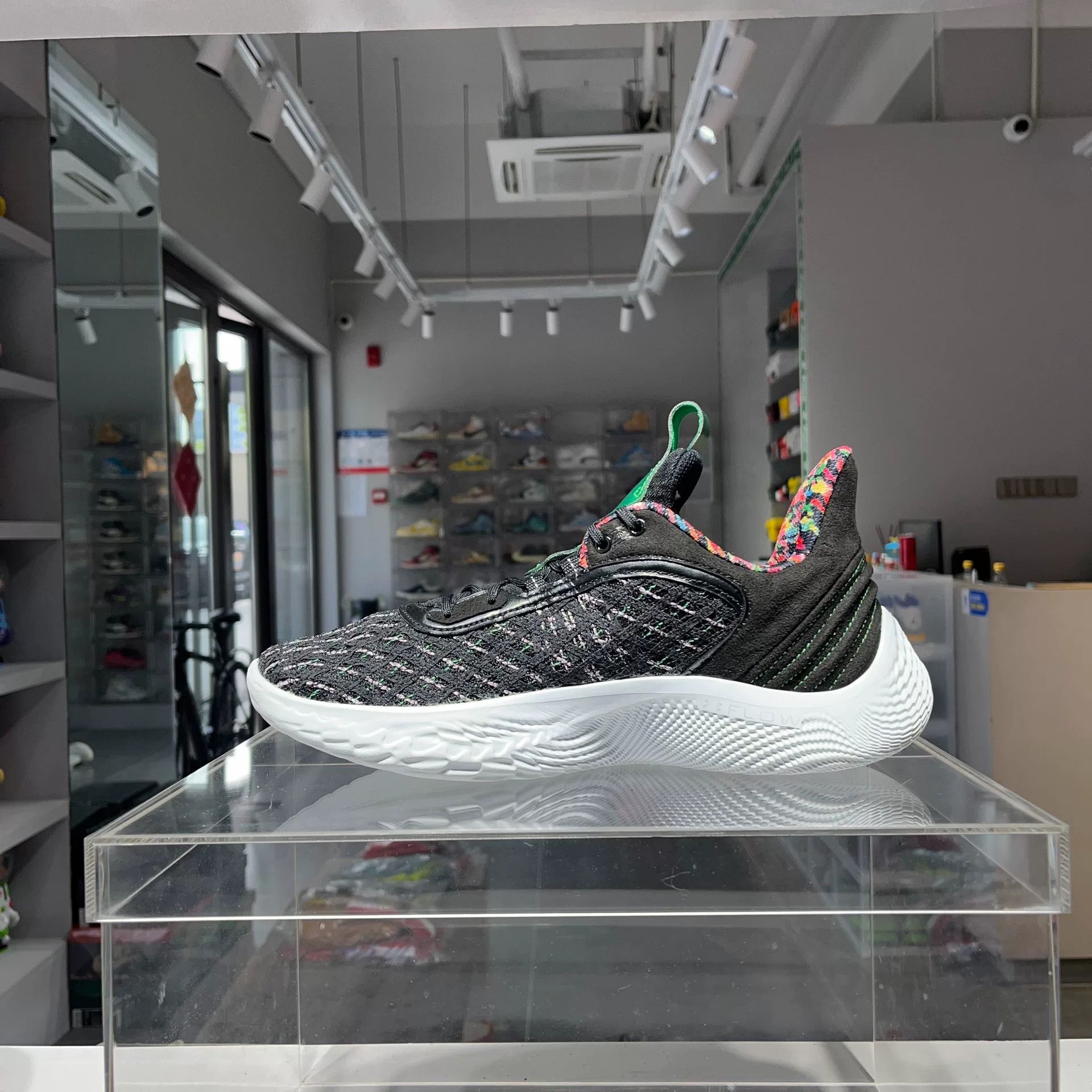 Other Black Lowtop Sneakers 43 Men Size US 10 / EU 43 - 6 Thumbnail