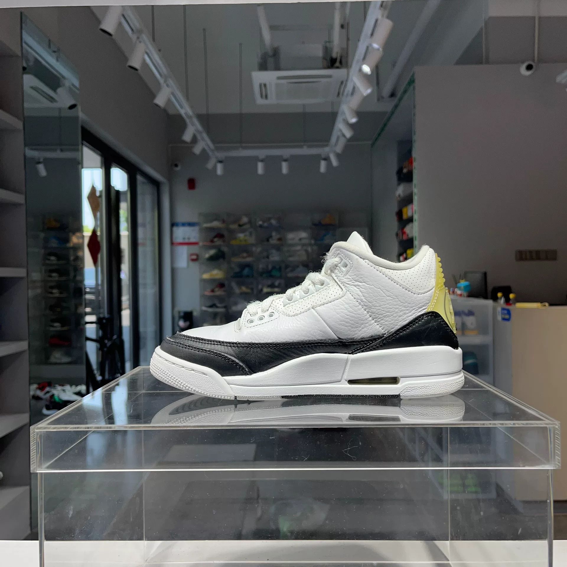 Nike Nike Lowtop Sneakers 37 Men Size US 5 / EU 37 - 6 Thumbnail