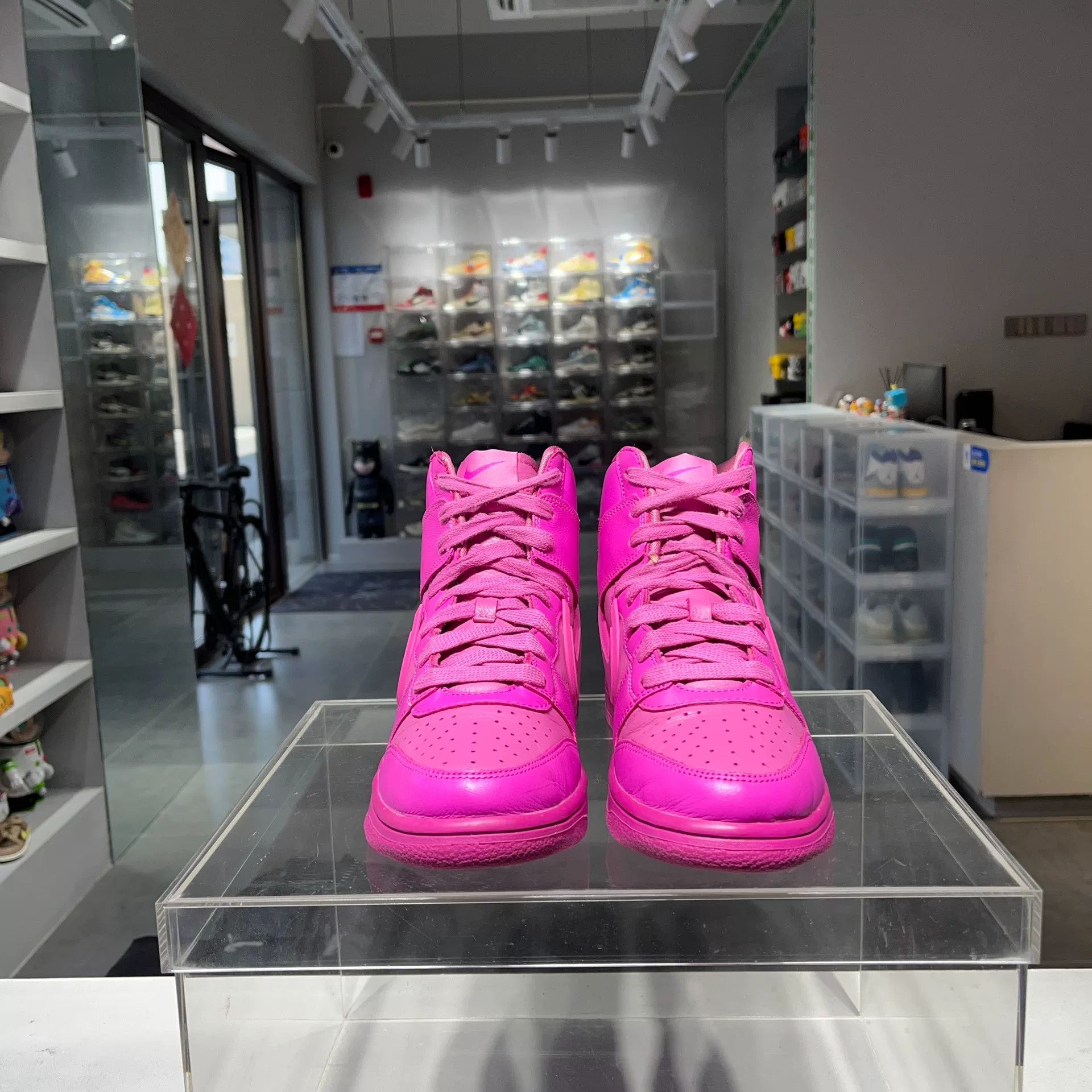 Nike Ambush Pink Lowtop Sneakers 39 Men Size US 6.5 / EU 39-40 - 2 Thumbnail