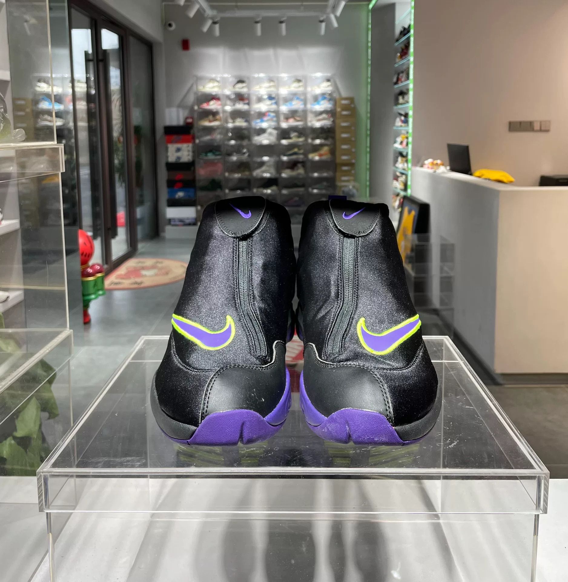 Nike Nike ZOOM FLIGHT98 Purple Lowtop Sneakers 44 Men Size US 10.5 / EU 43-44 - 2 Thumbnail