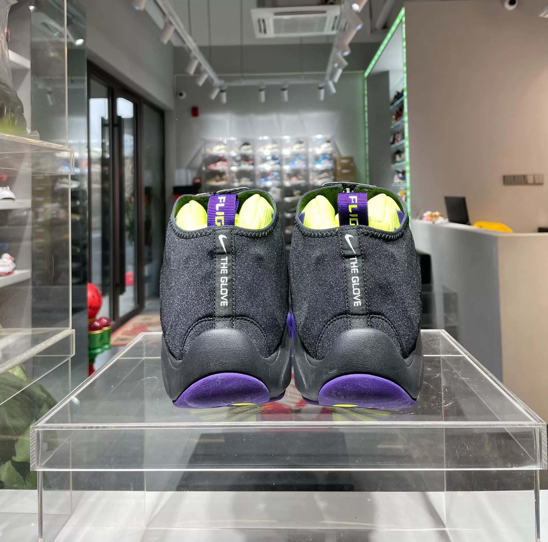 Nike Nike ZOOM FLIGHT98 Purple Lowtop Sneakers 44 Men Size US 10.5 / EU 43-44 - 4 Thumbnail