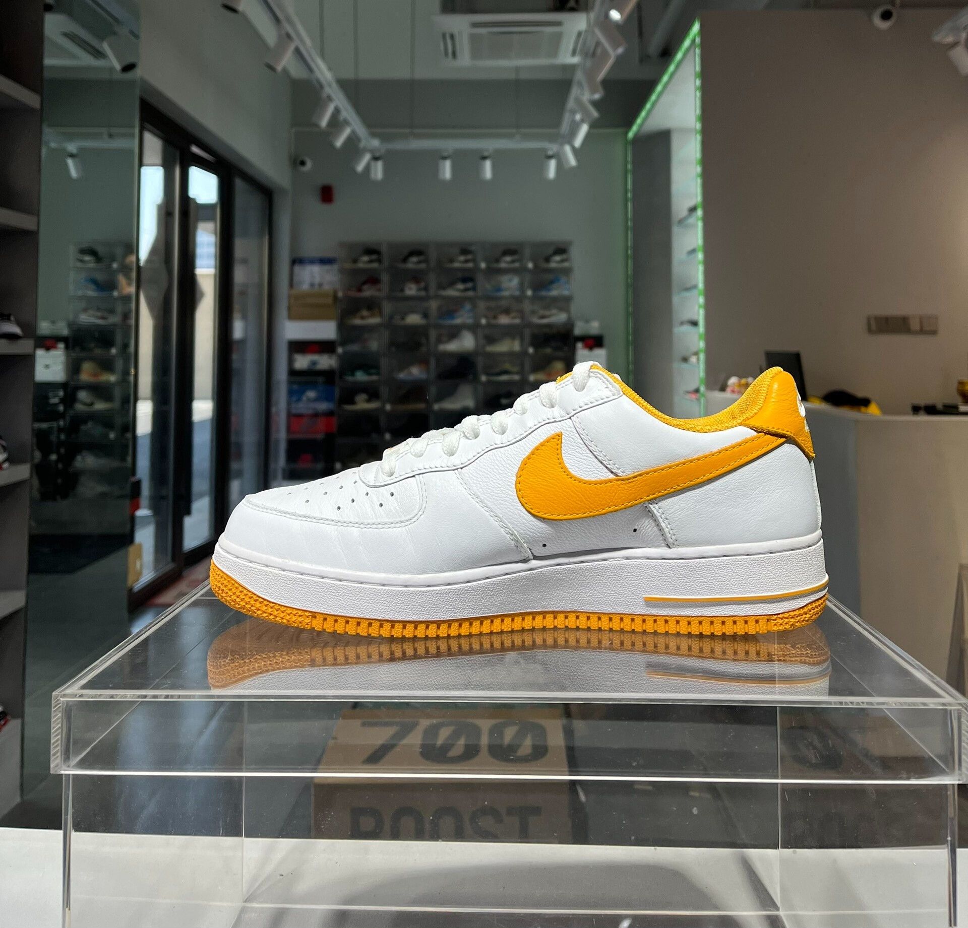 Nike Nike AF1 Limited Lowtop Sneakers 44 Men Size US 10.5 / EU 43-44 - 5 Thumbnail