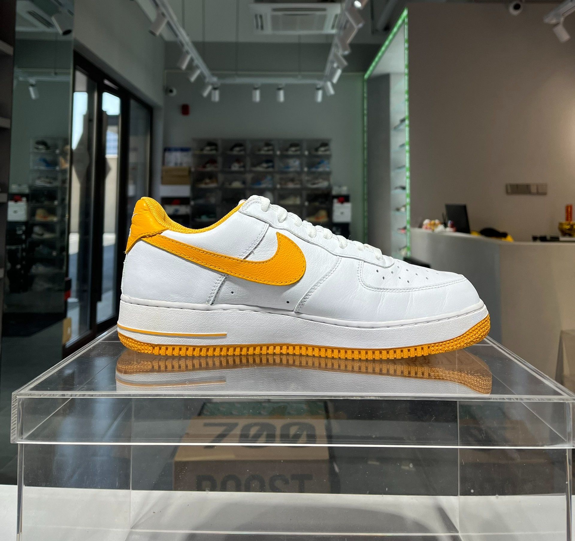 Nike Nike AF1 Limited Lowtop Sneakers 44 Men Size US 10.5 / EU 43-44 - 6 Thumbnail