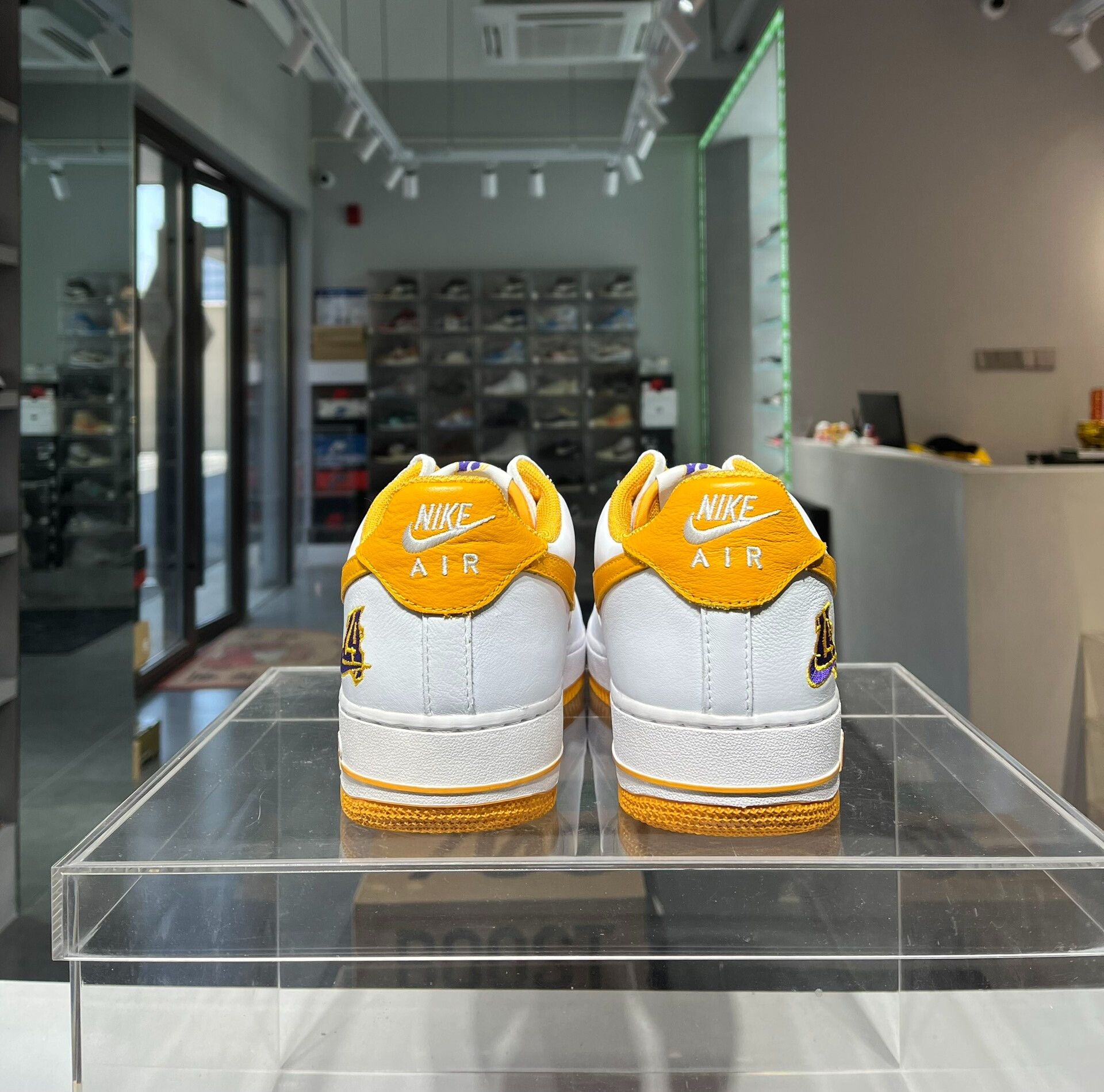 Nike Nike AF1 Limited Lowtop Sneakers 44 Men Size US 10.5 / EU 43-44 - 4 Thumbnail
