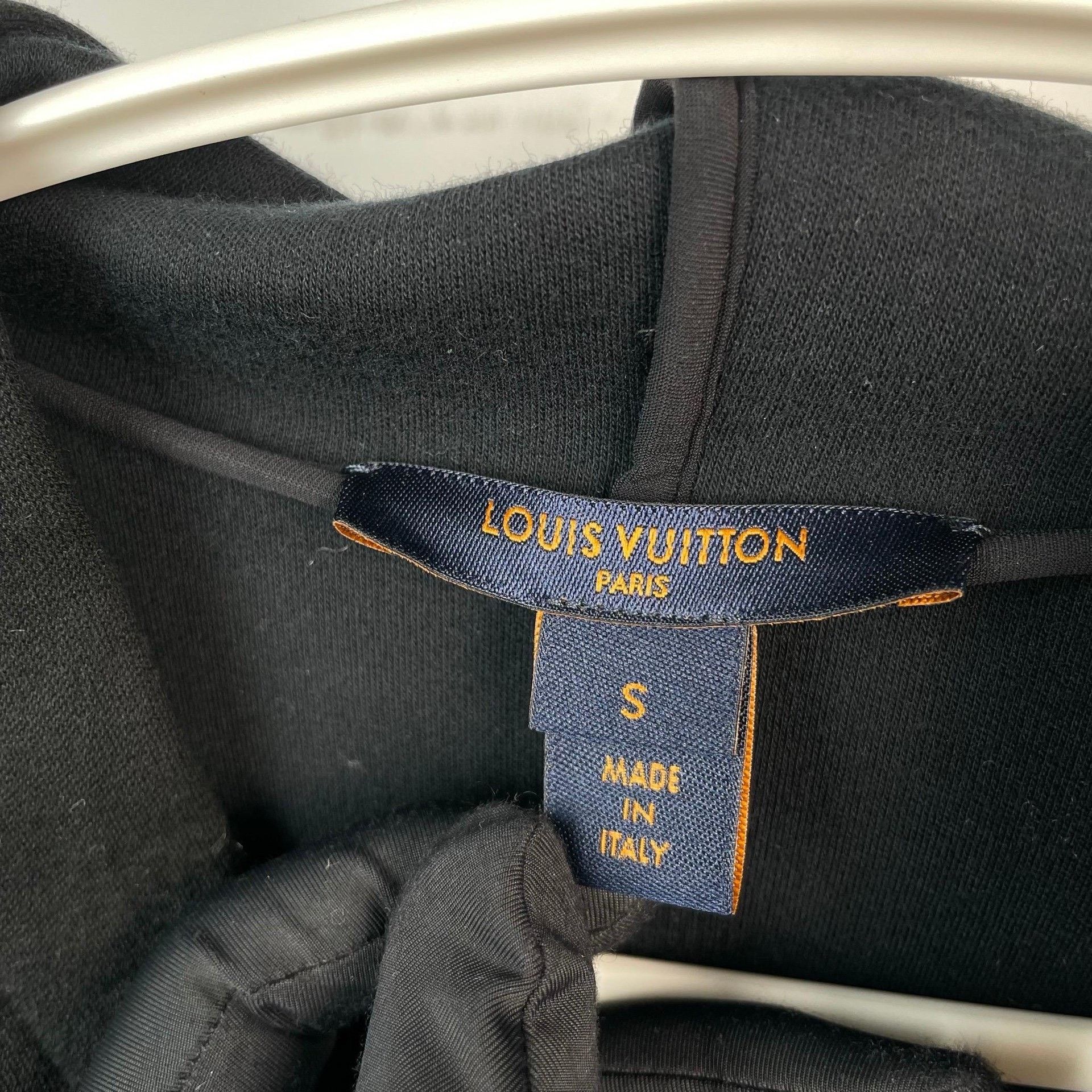 Louis Vuitton Louis Vuitton Black Light Jacket S Men Size US S / EU 44-46 / 1 - 5 Thumbnail