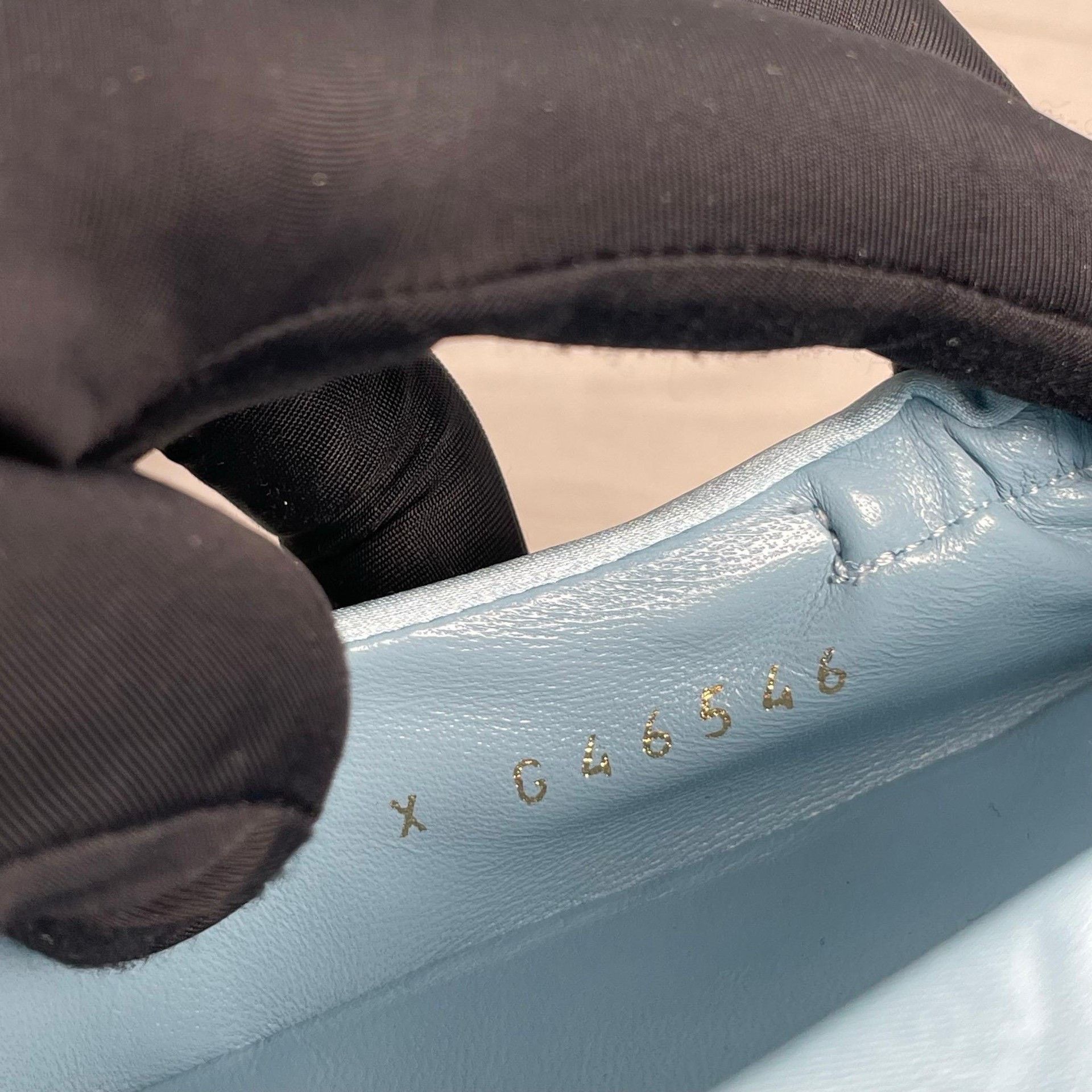 Chanel Chanel Blue Lowtop Sneakers 35 Women Size US 5 / IT 35 - 9 Thumbnail