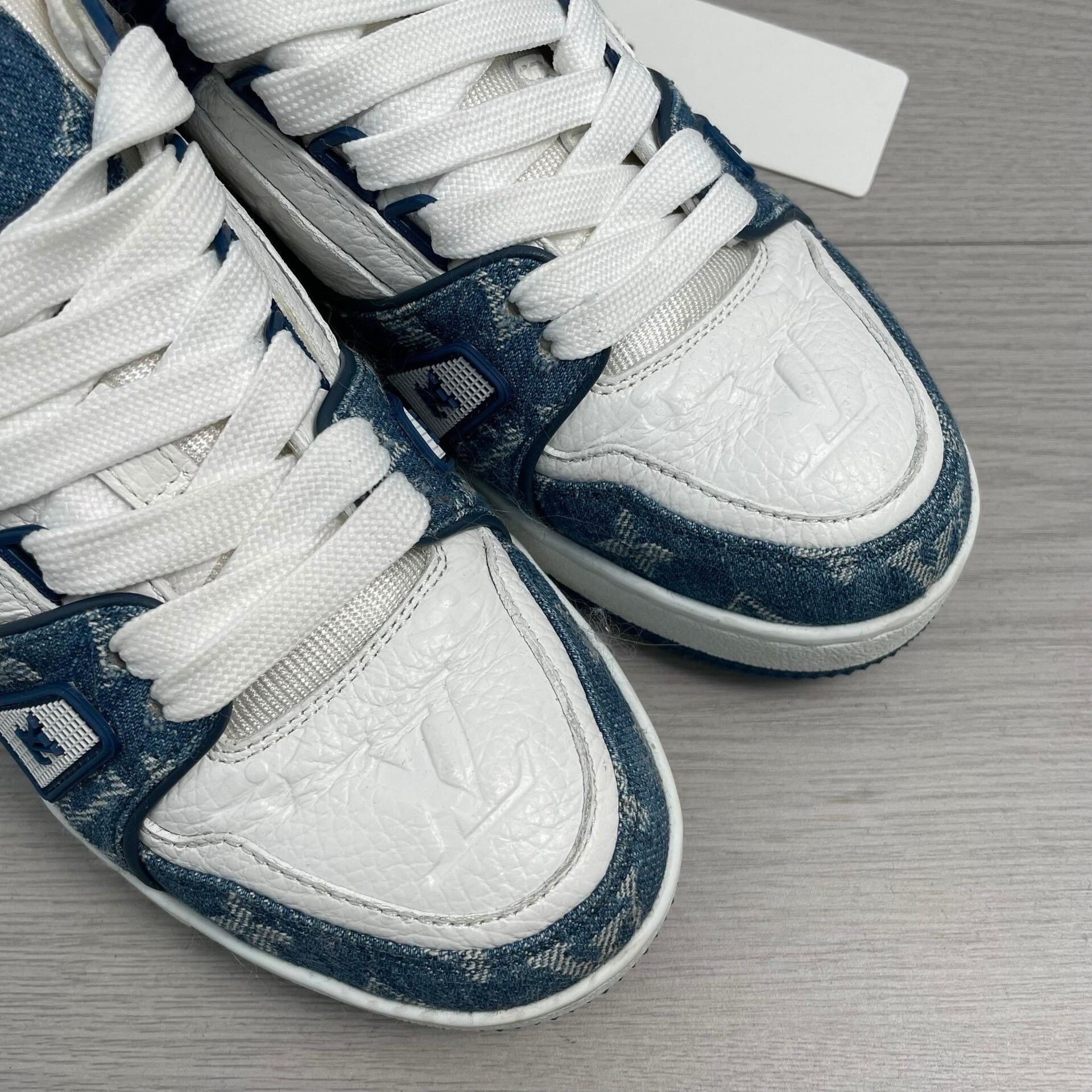 Louis Vuitton Louis Vuitton Denim Blue Lowtop Sneakers S Men Size US 10 / EU 43 - 2 Thumbnail