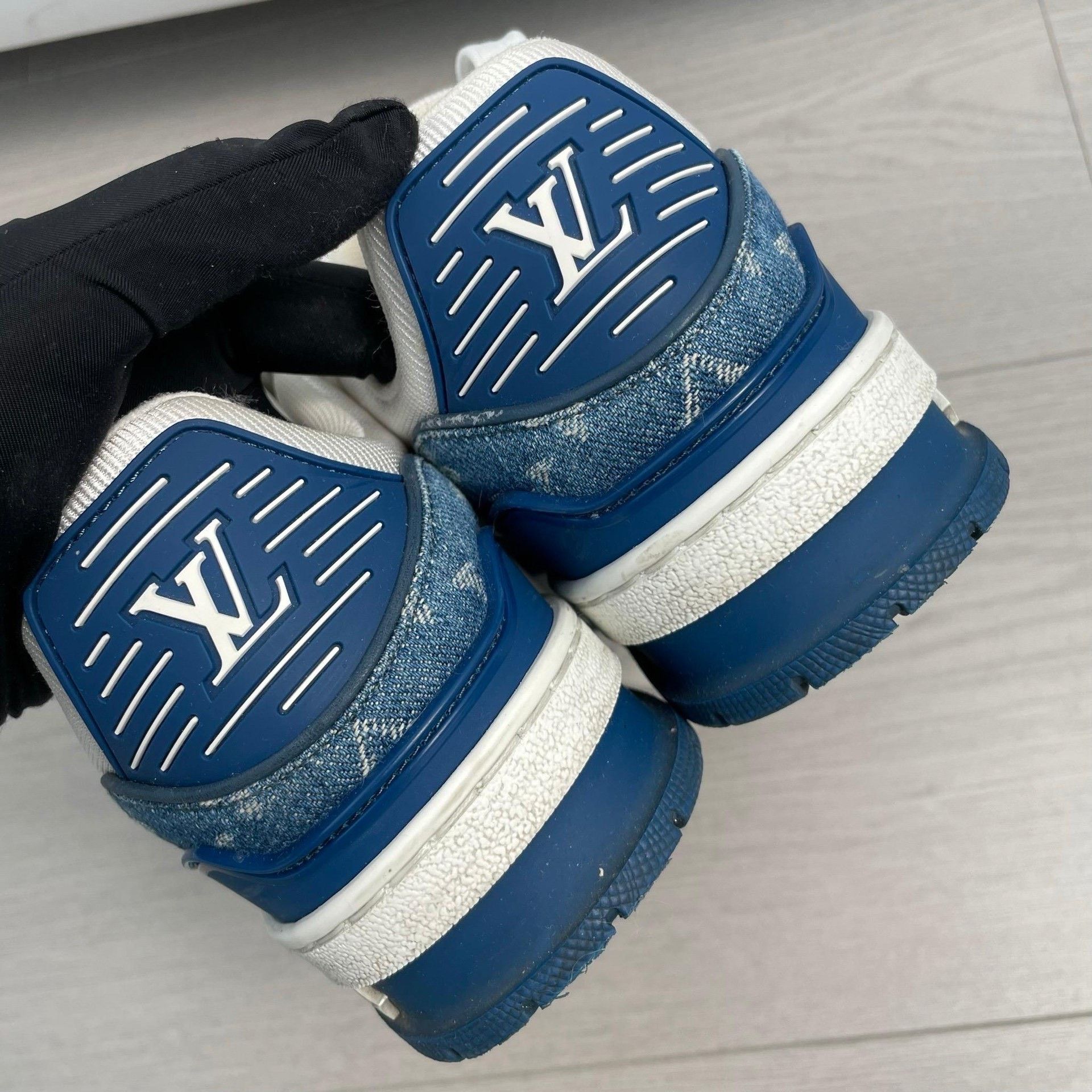Louis Vuitton Louis Vuitton Denim Blue Lowtop Sneakers S Men Size US 10 / EU 43 - 5 Thumbnail
