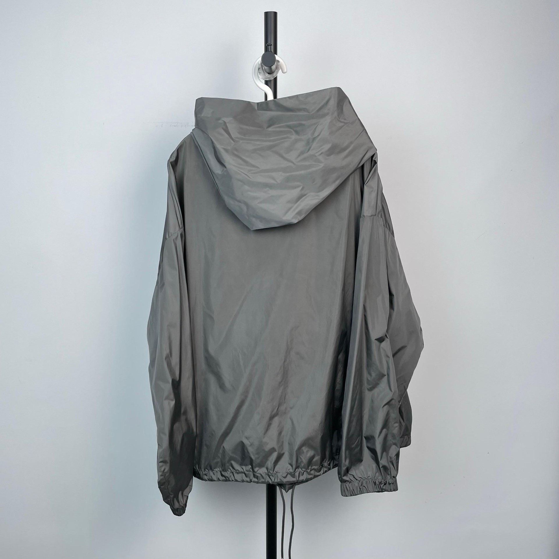 Prada Prada Gray Light Jacket S Men Size US S / EU 44-46 / 1 - 2 Thumbnail