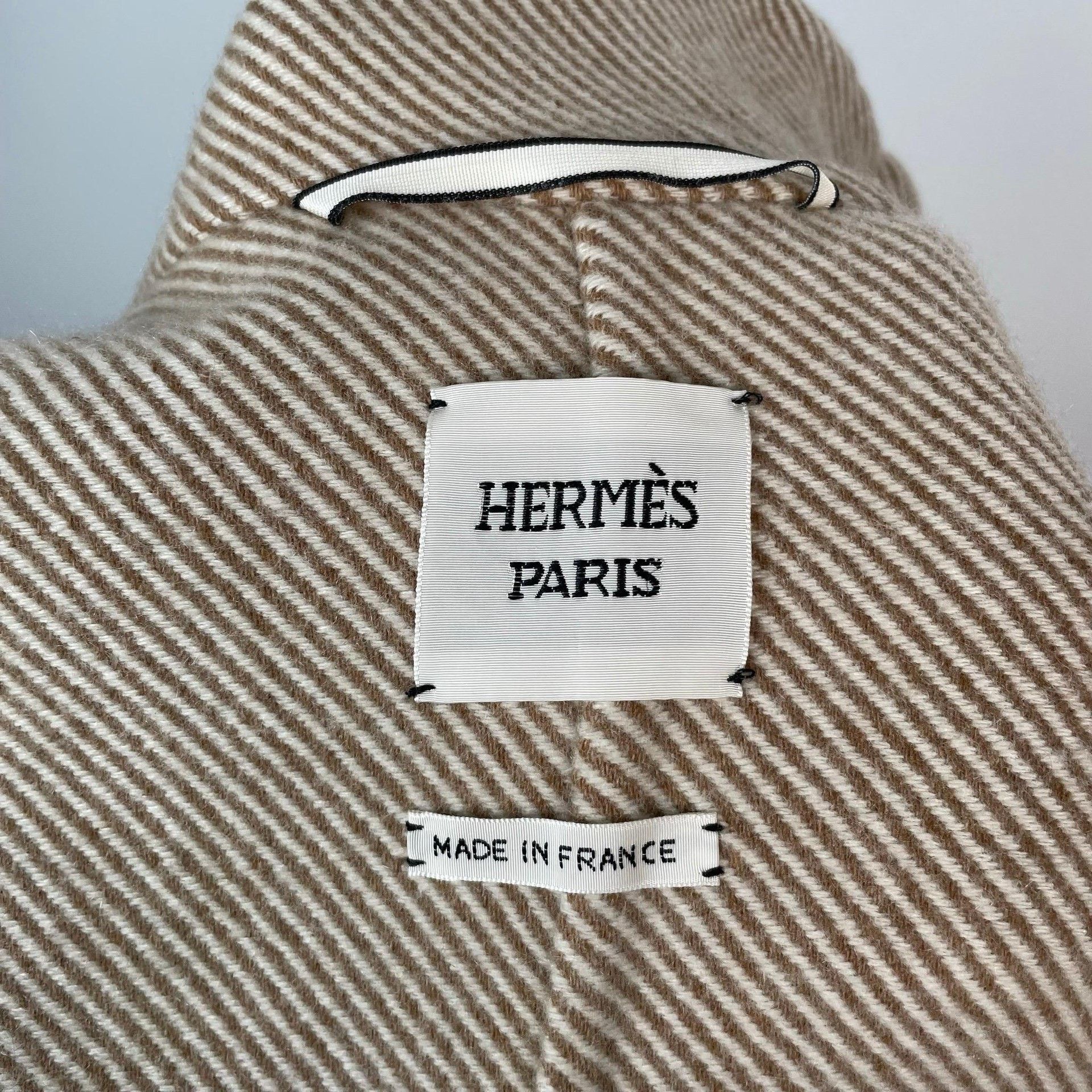 Hermes Hermes Plaid Beige Coat M Women Size M / US 6-8 / IT 42-44 - 7 Thumbnail