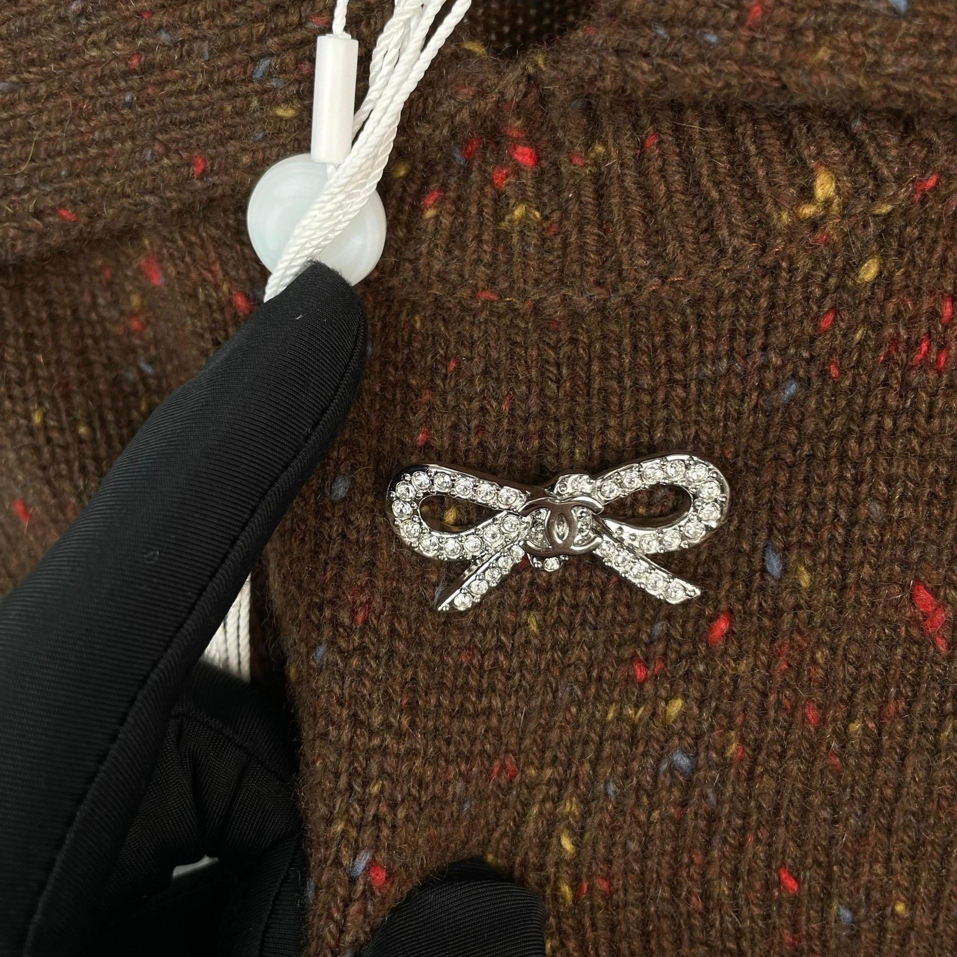 Chanel Chanel Brown Sweater 25 Women Size XS / US 0-2 / IT 36-38 - 2 Thumbnail