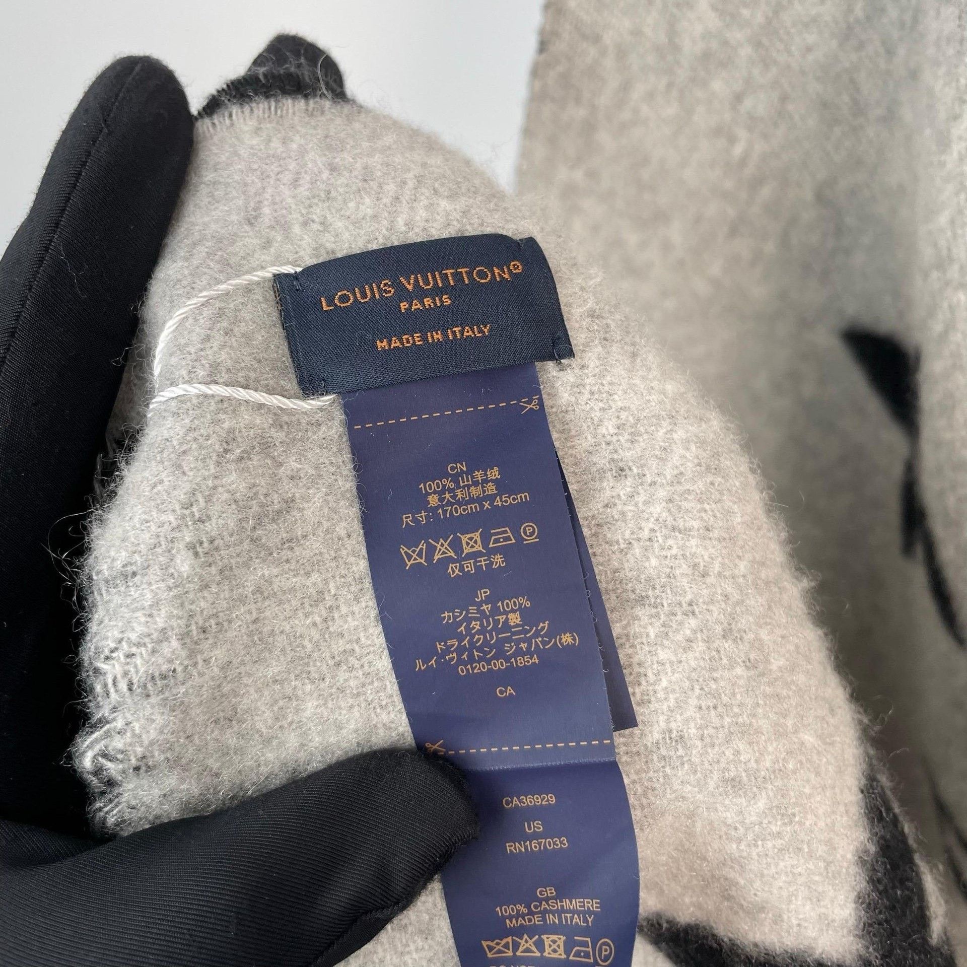 Louis Vuitton Louis Vuitton Gray Scarf XS Men Size ONE SIZE - 6 Thumbnail