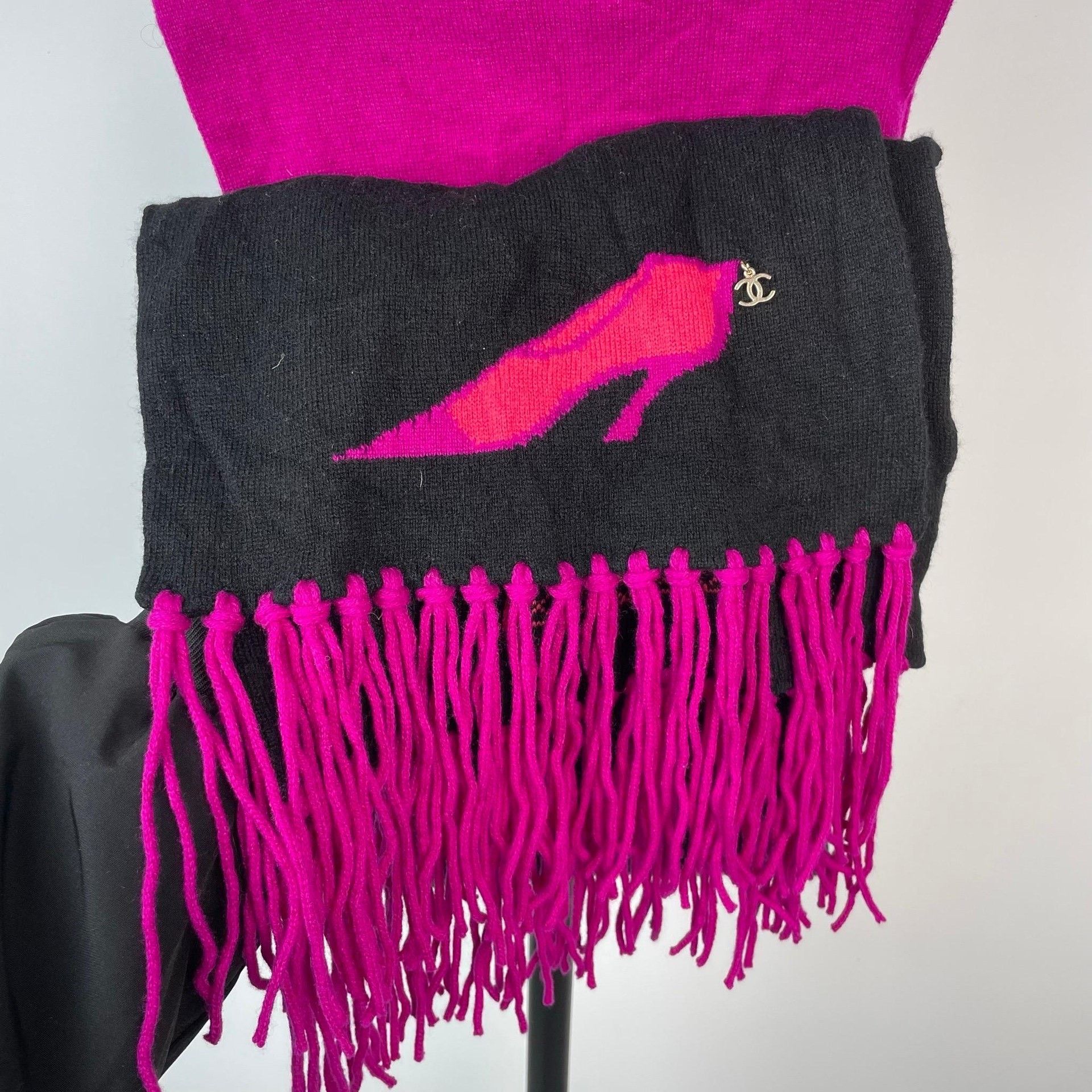 Chanel Chanel Printed Purple Scarf XS Men Size ONE SIZE - 7 Thumbnail