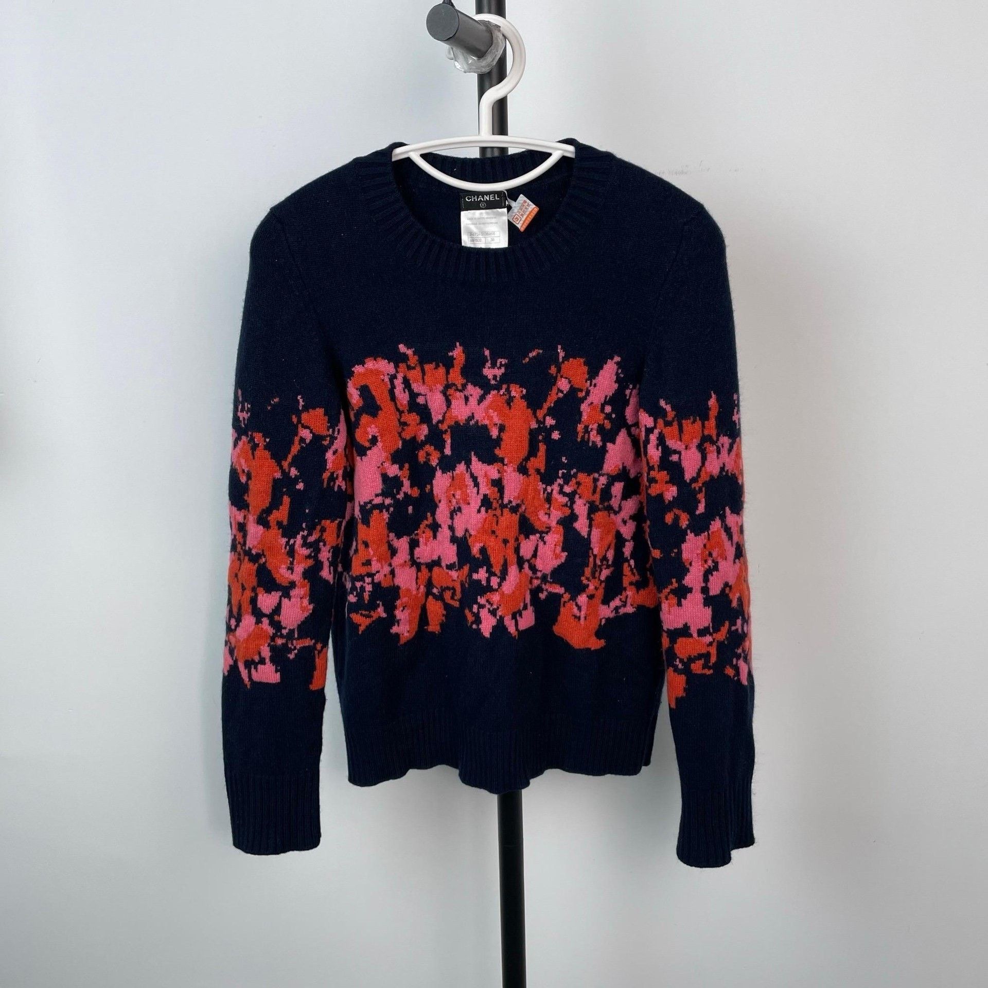 Chanel Chanel Multi Sweater 38 Women Size S / US 4 / IT 40 - 8 Thumbnail