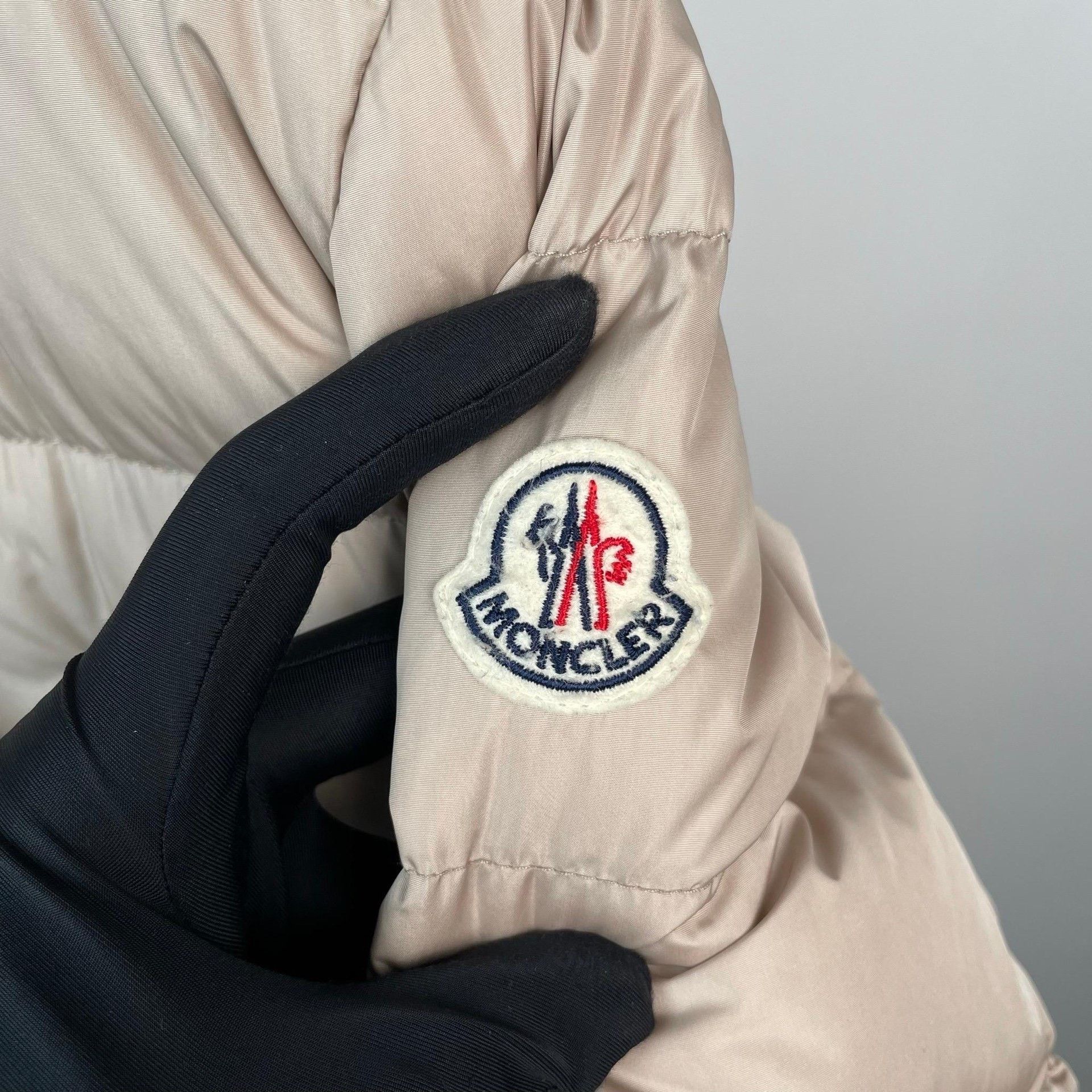 Moncler Moncler Down Jacket 36 Women Size S / US 4 / IT 40 - 3 Thumbnail