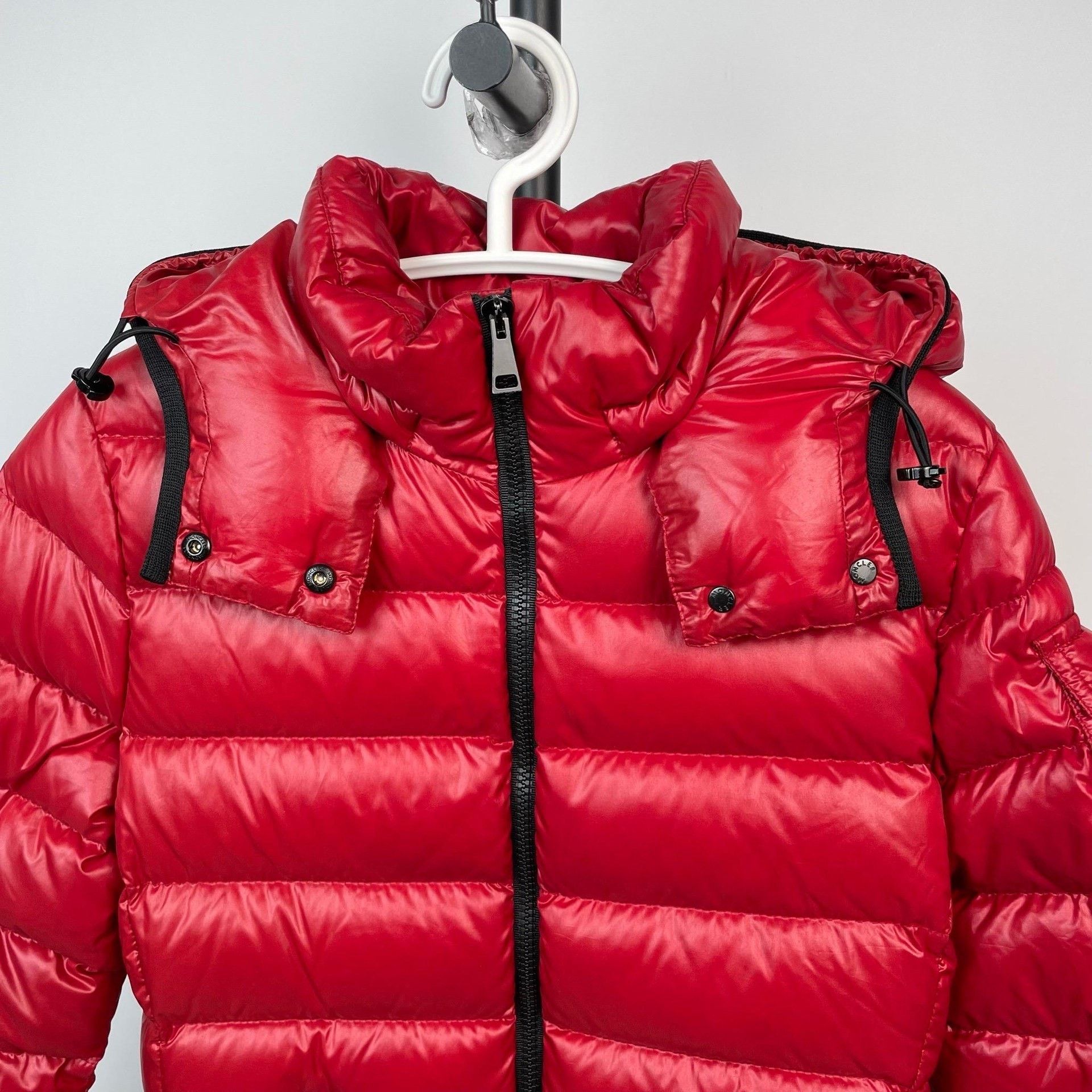 Moncler Moncler Red Heavy Coat 36 Men Size US S / EU 44-46 / 1 - 5 Thumbnail