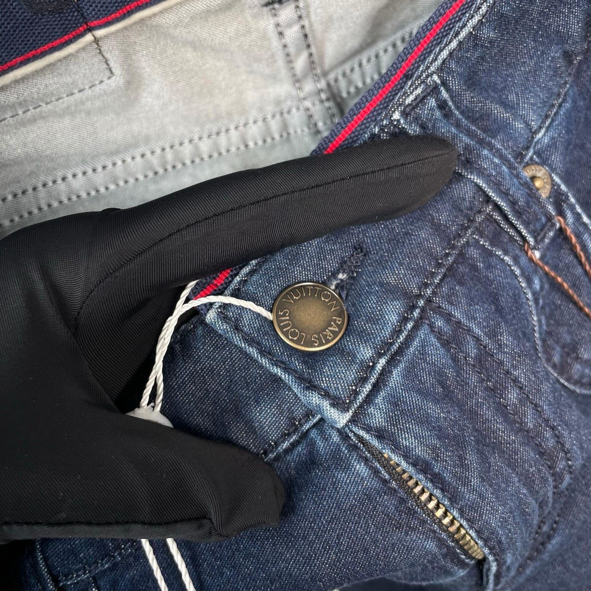 Louis Vuitton Louis Vuitton Blue Jeans 34 Women Size 34" / US 12 / IT 48 - 6 Thumbnail
