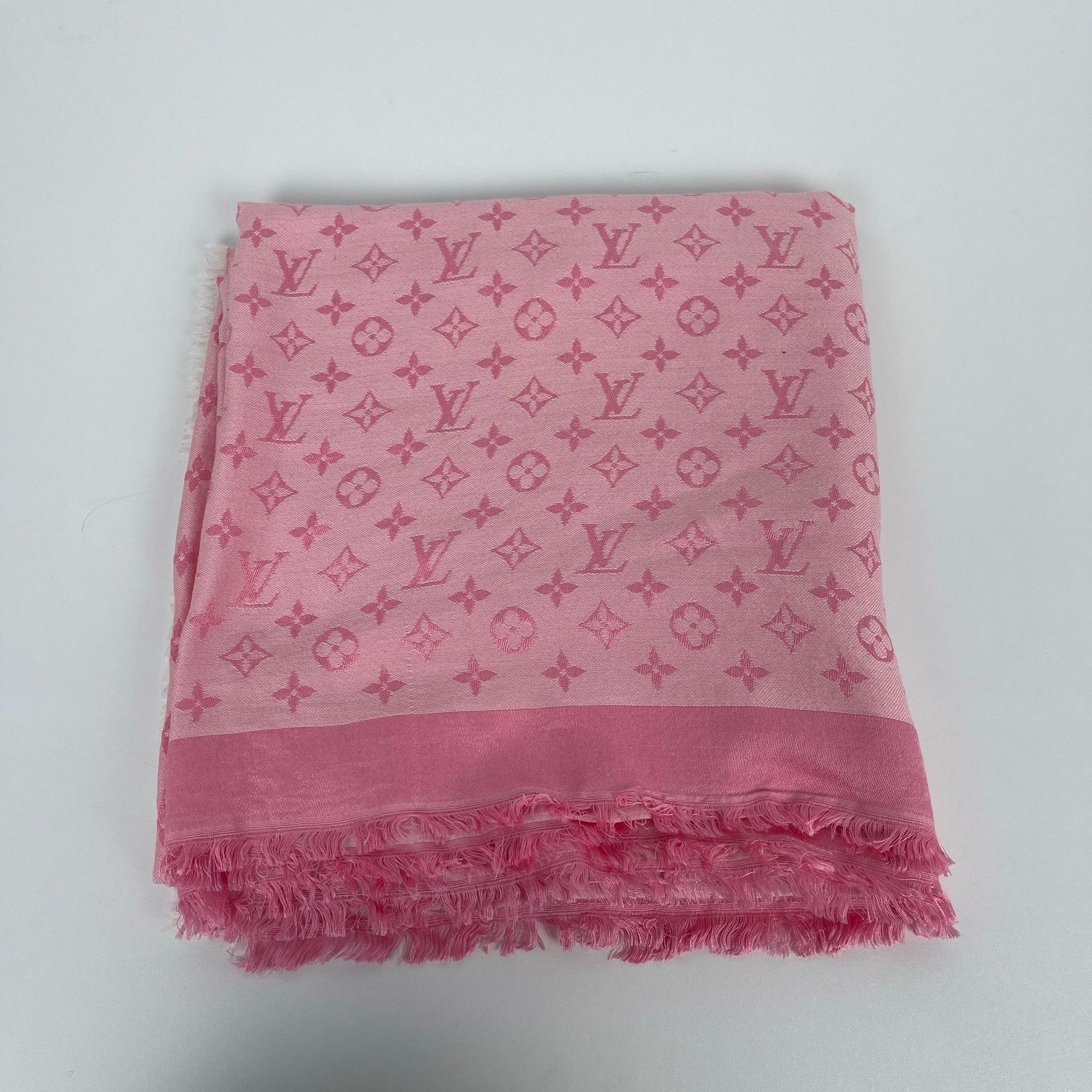 Louis Vuitton Louis Vuitton Pink Scarf XS Men Size ONE SIZE - 2 Thumbnail