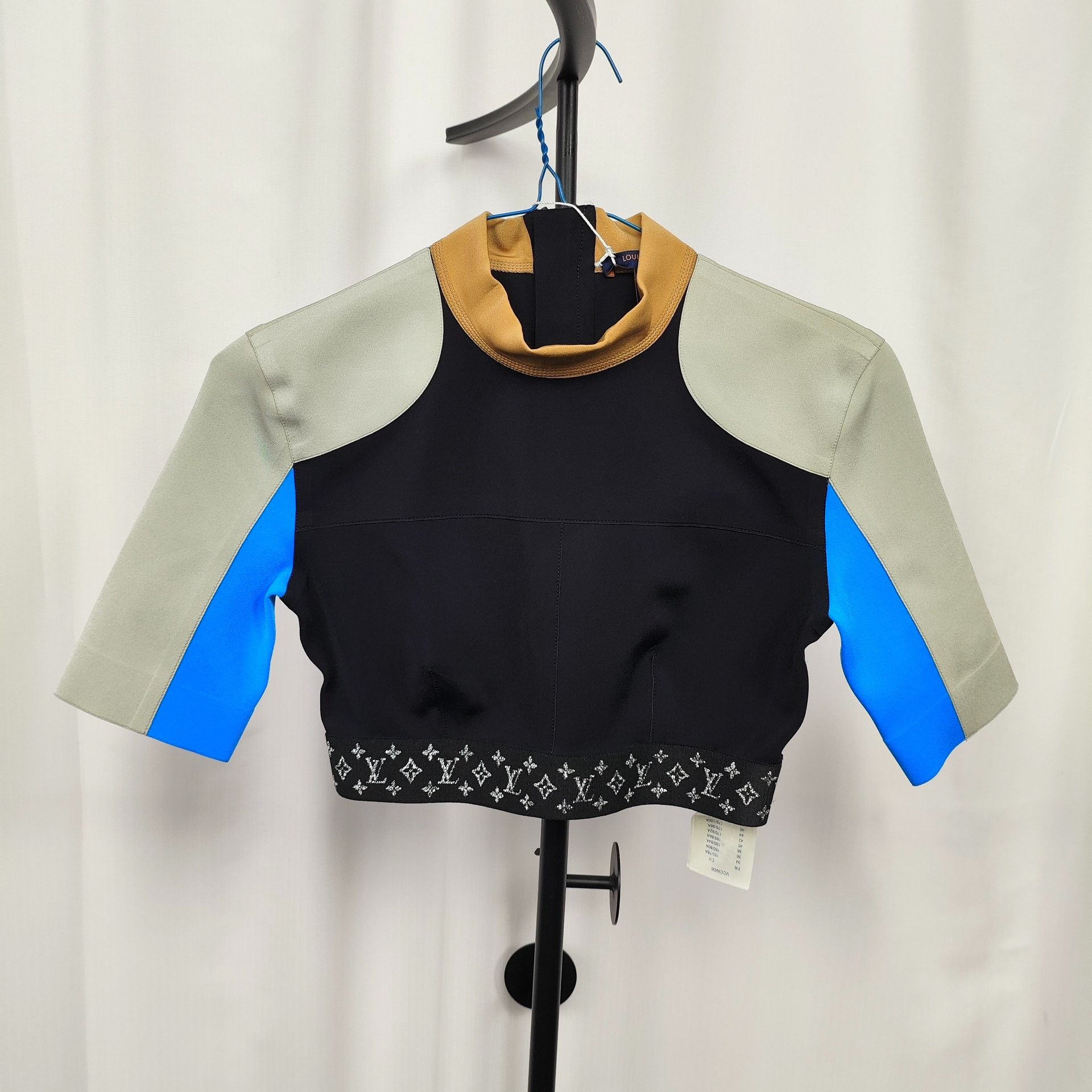 Louis Vuitton Louis Vuitton Multi T-Shirt 34 Women Size XS / US 0-2 / IT 36-38 - 2 Thumbnail