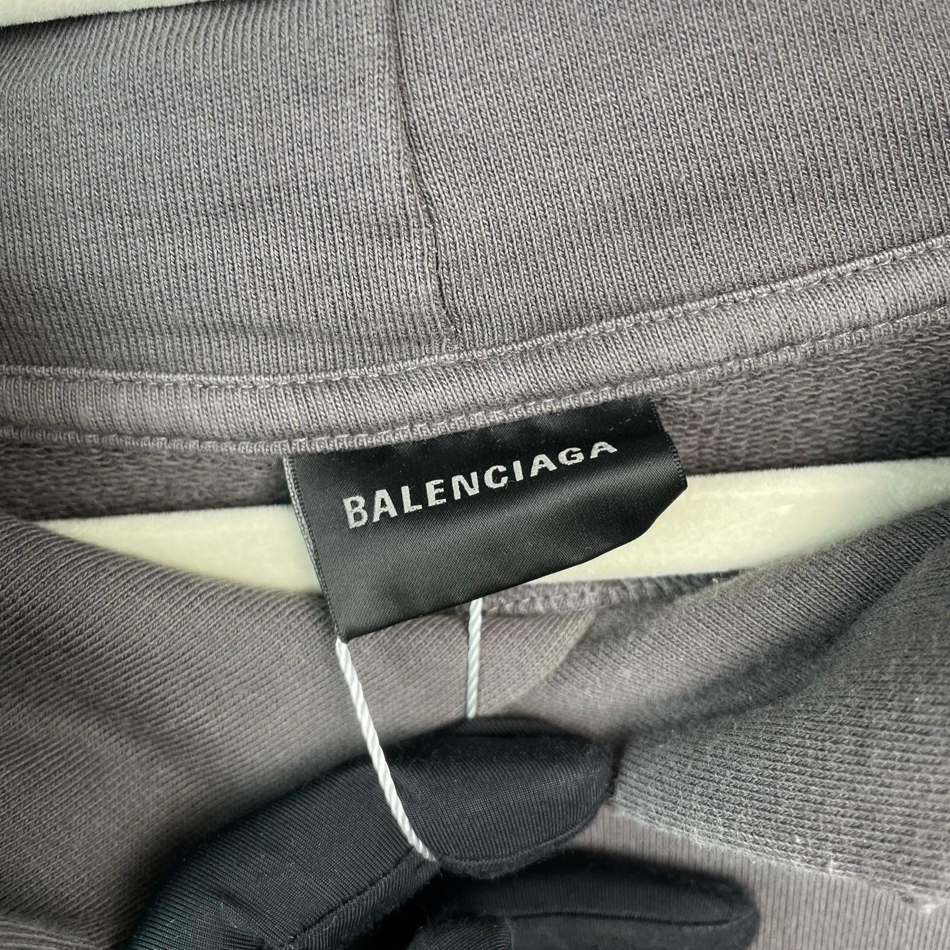 Balenciaga Balenciaga Gray Hoodie XL Men Size US XL / EU 56 / 4 - 5 Thumbnail