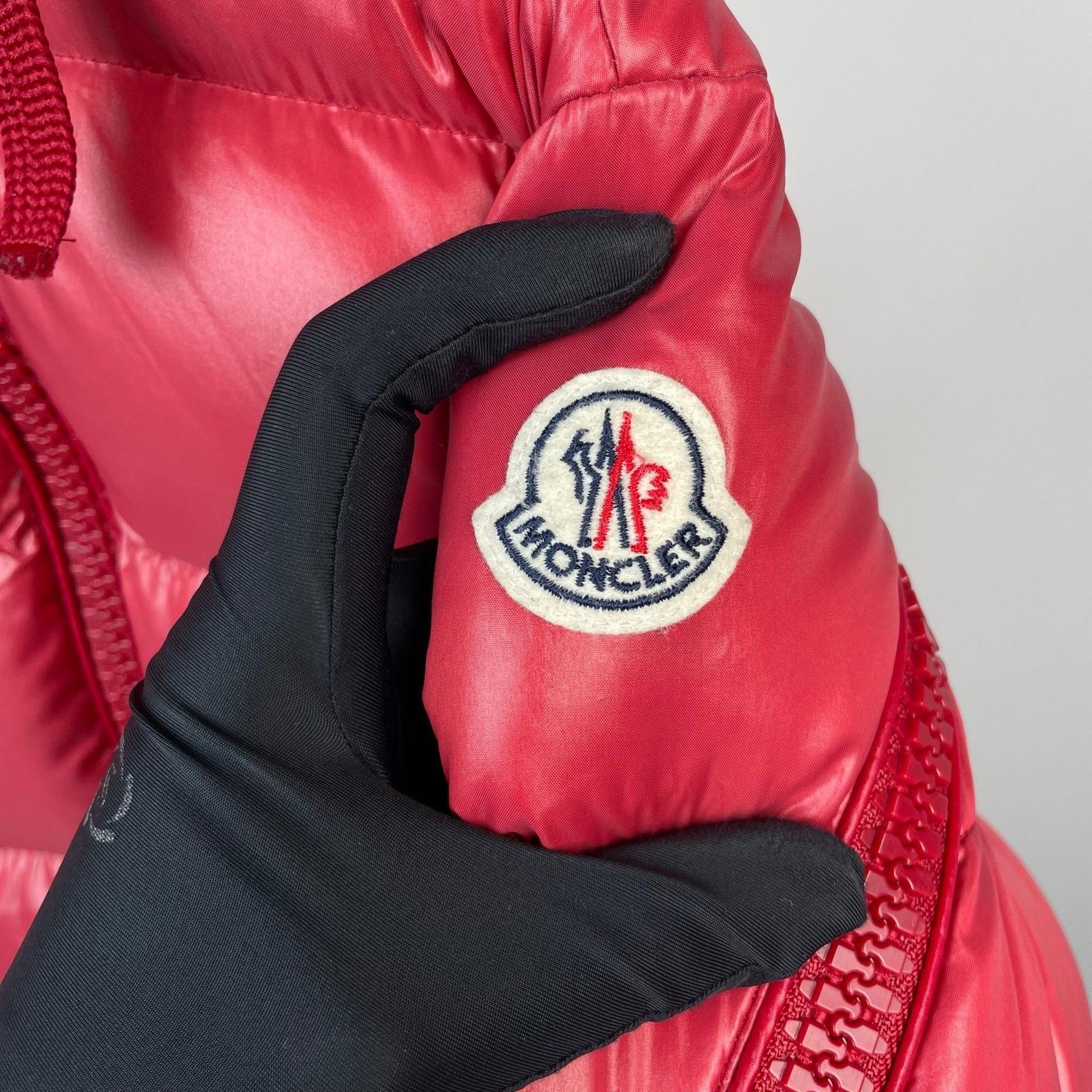 Moncler Moncler Red Down Jacket S Women Size S / US 4 / IT 40 - 3 Thumbnail