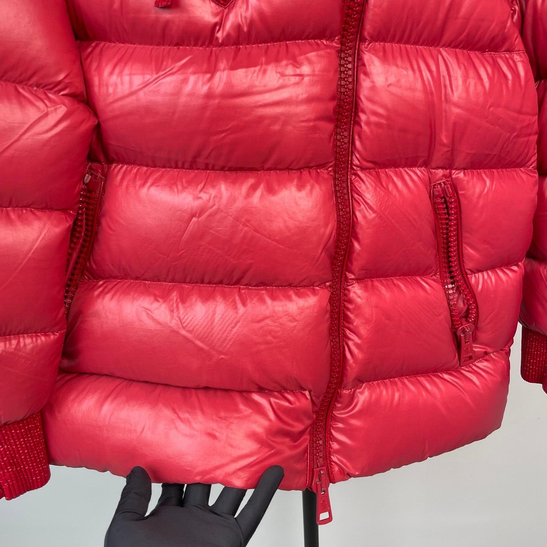 Moncler Moncler Red Down Jacket S Women Size S / US 4 / IT 40 - 9 Thumbnail