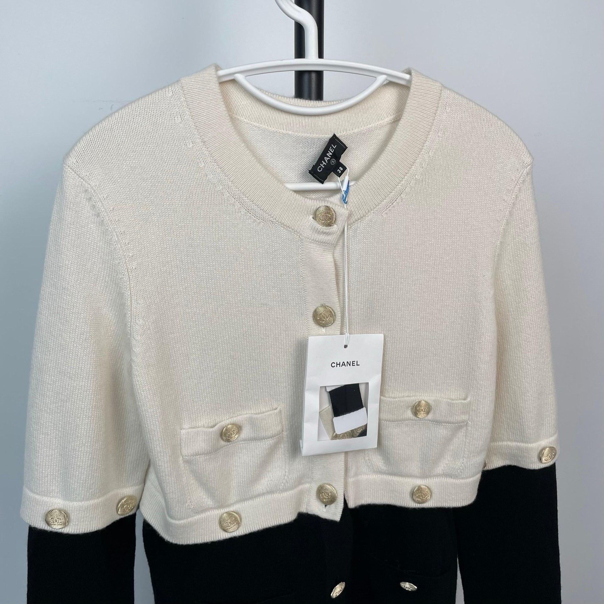 Chanel Chanel Multi Sweater S Women Size S / US 4 / IT 40 - 6 Thumbnail